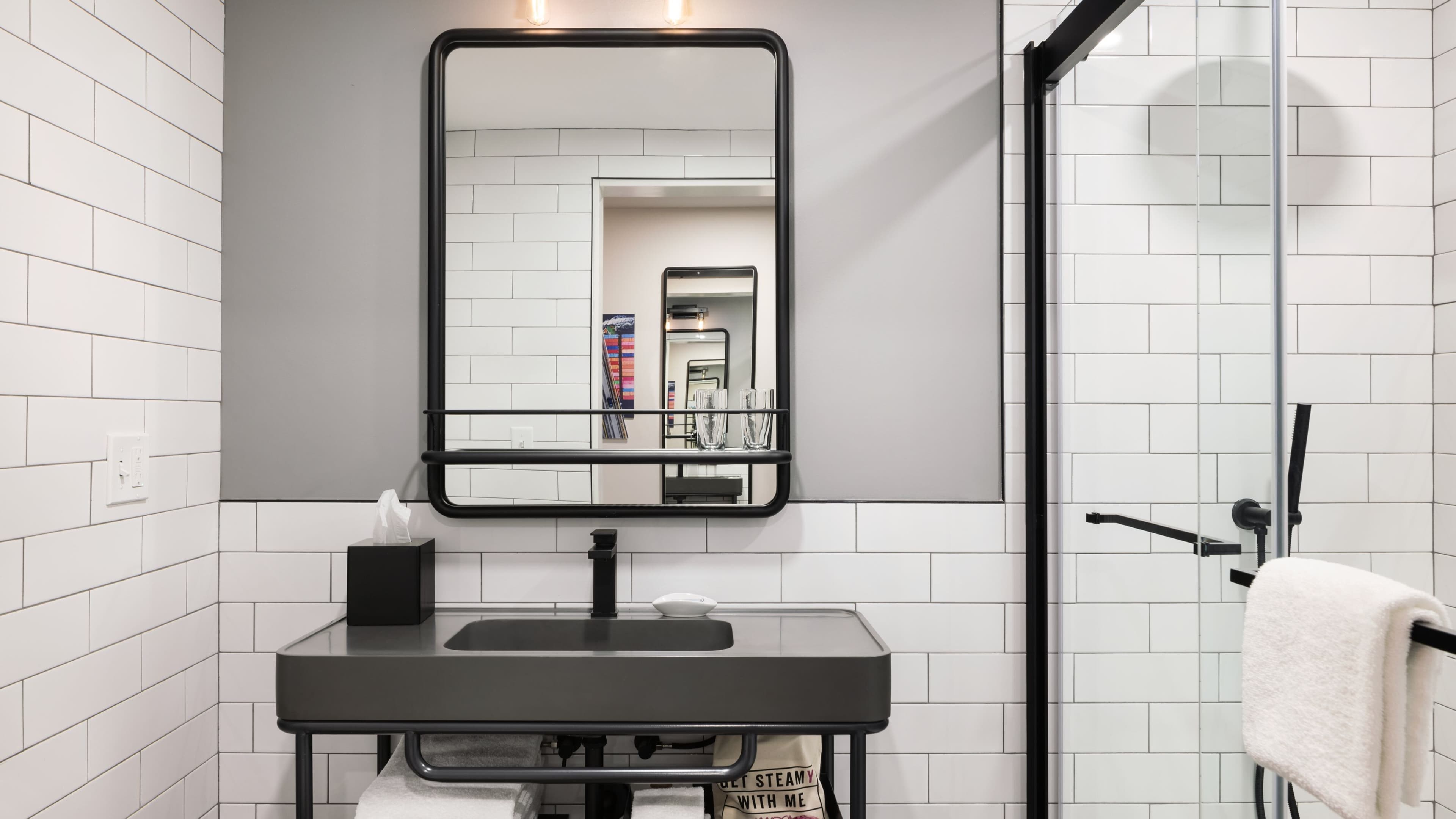 Moxy Halifax Downtown - Image 4