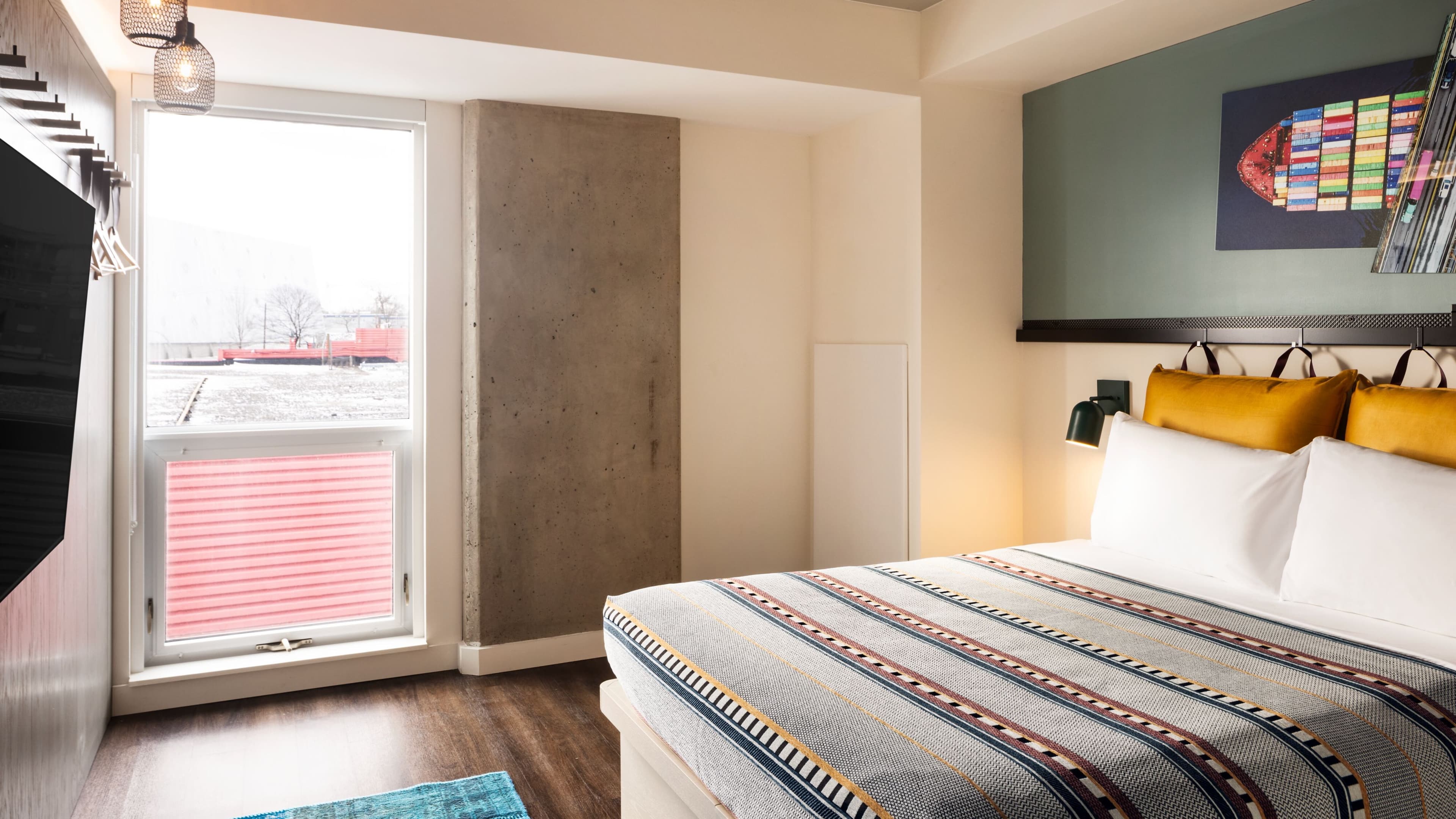 Moxy Halifax Downtown - Image 5