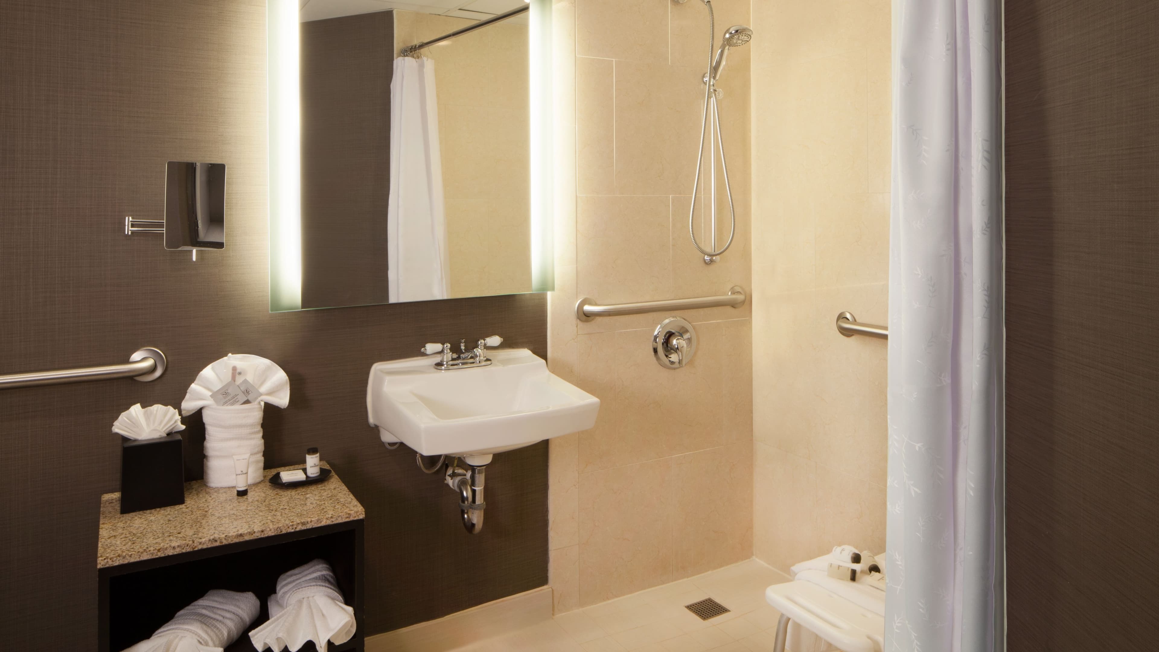 Sheraton Bucks County Langhorne — 14