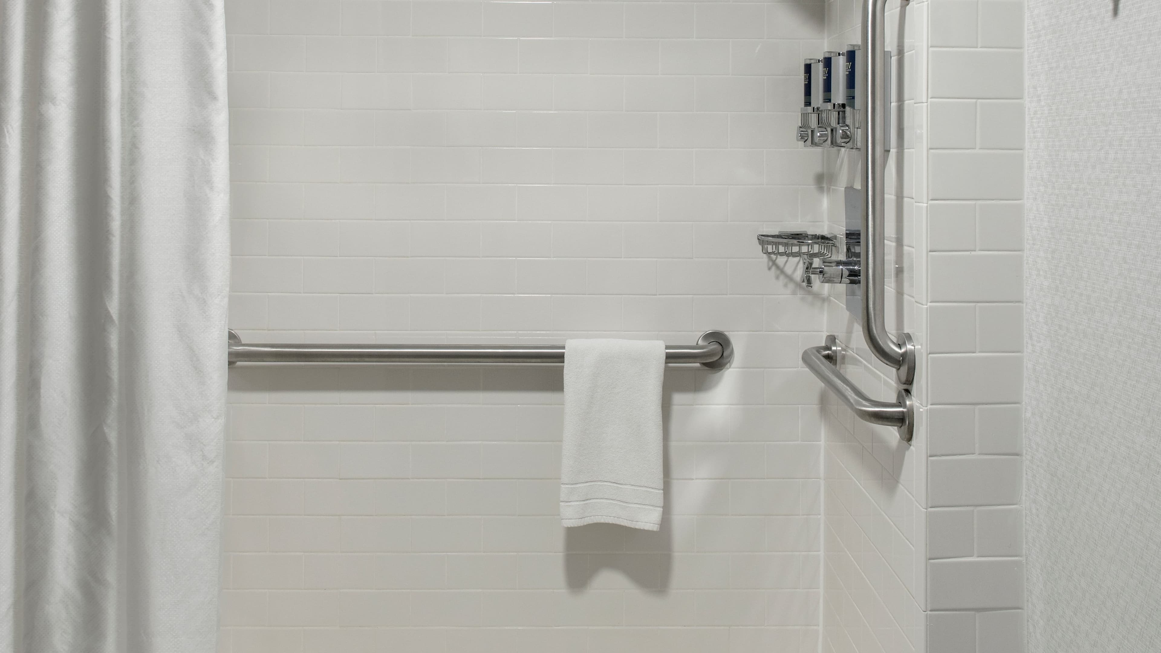 Four Points by Sheraton Philadelphia Northeast — 3