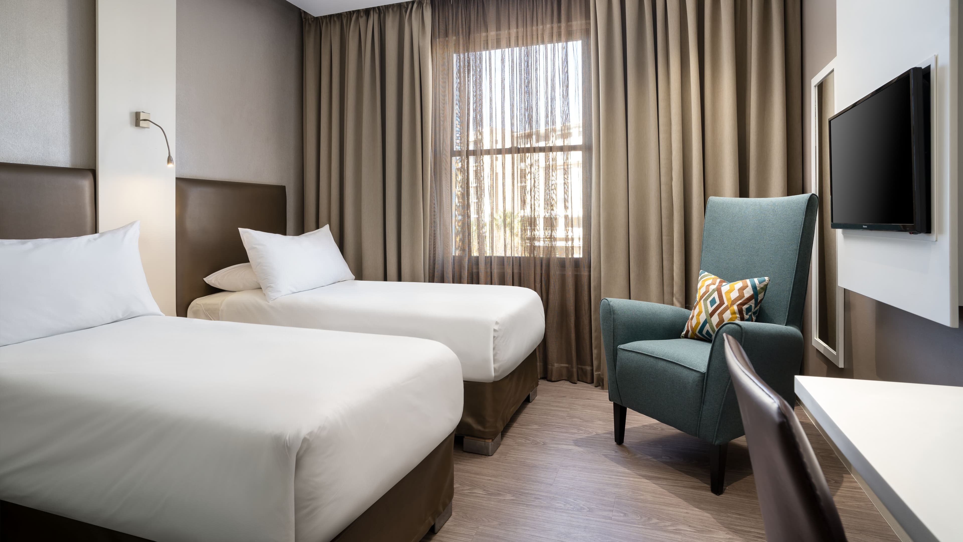 Protea Hotel Cape Town Waterfront Breakwater Lodge — 19