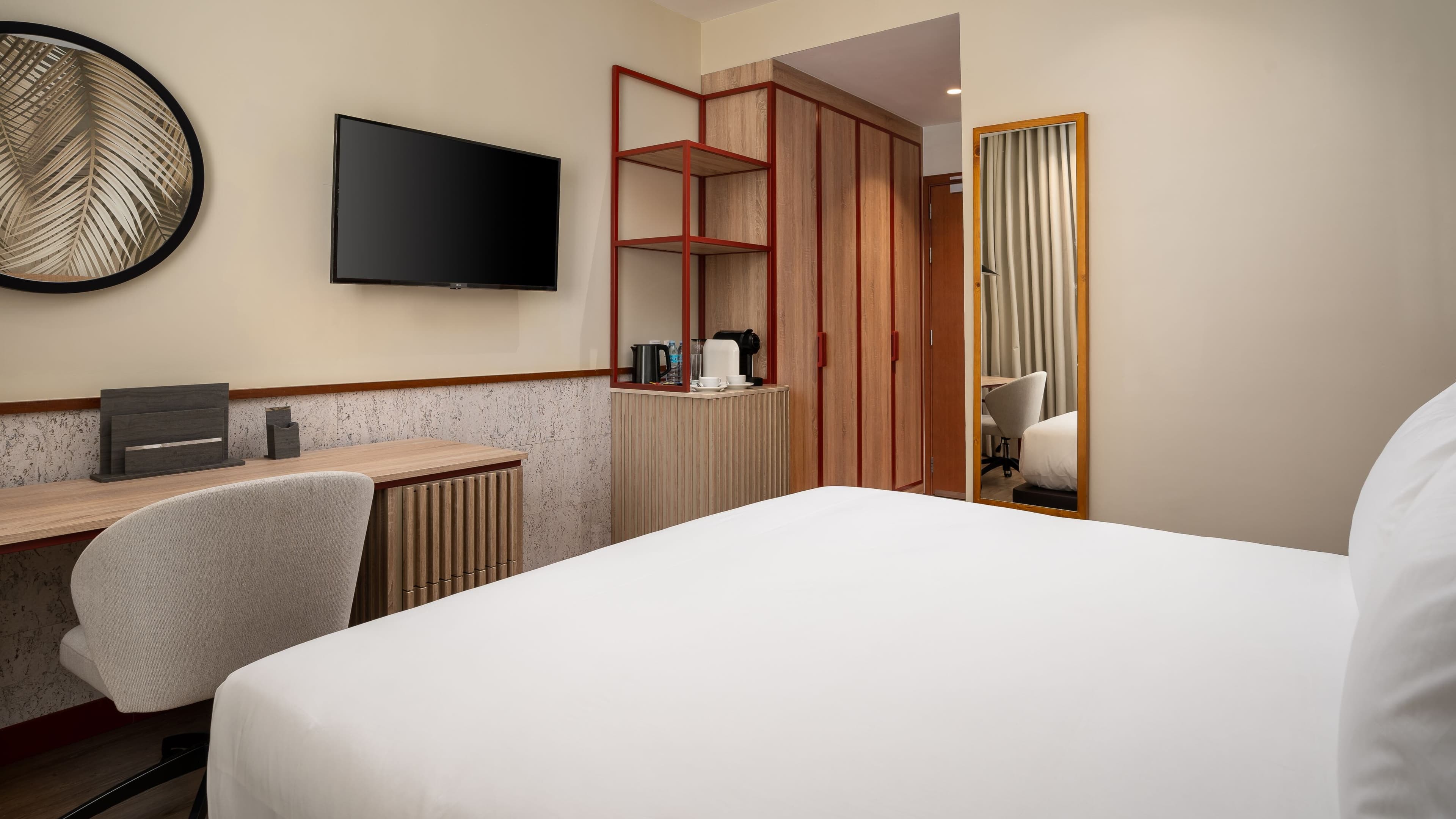Standard - Image 7
