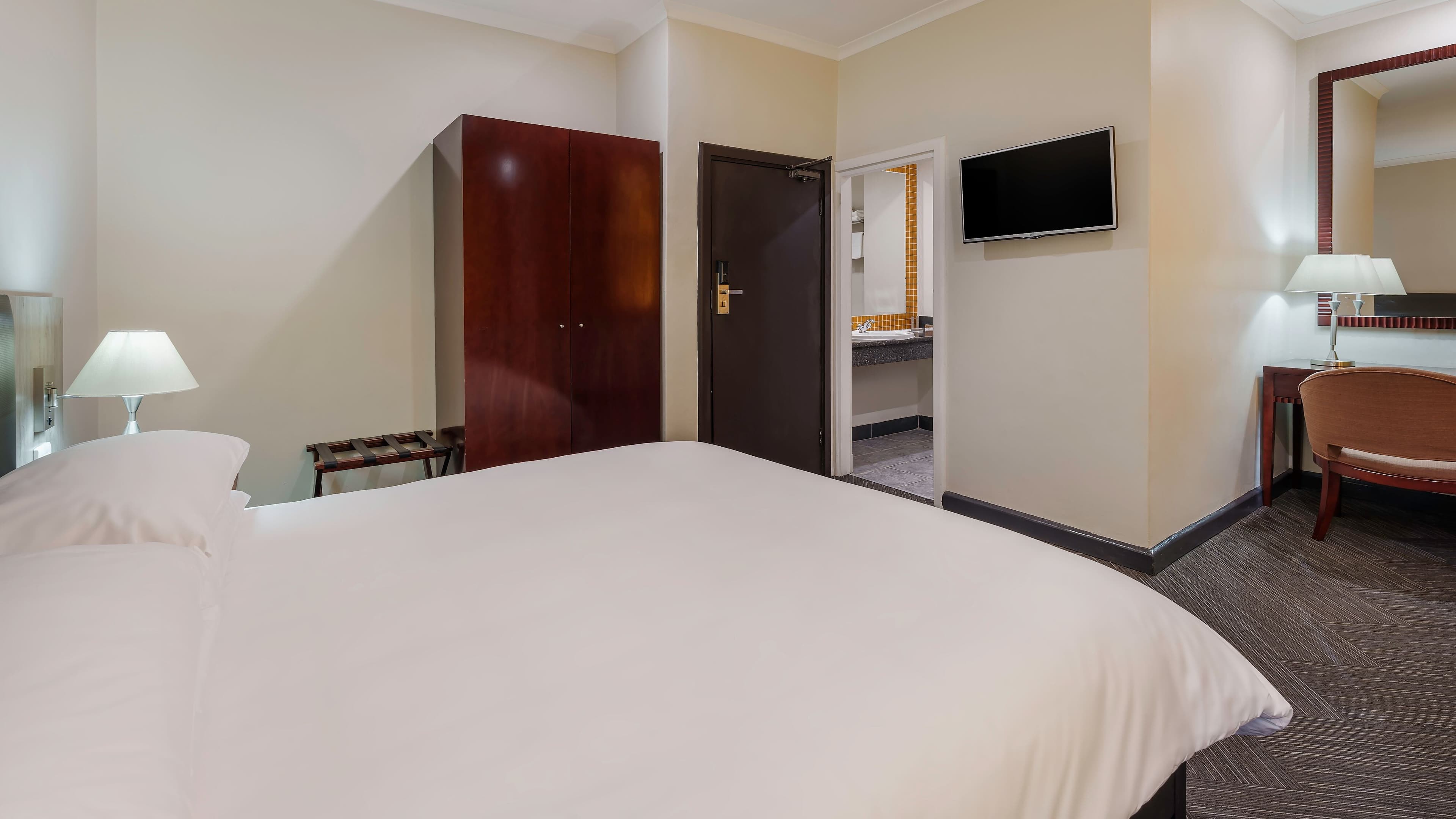 Protea Hotel Lusaka Cairo Road - Image 2