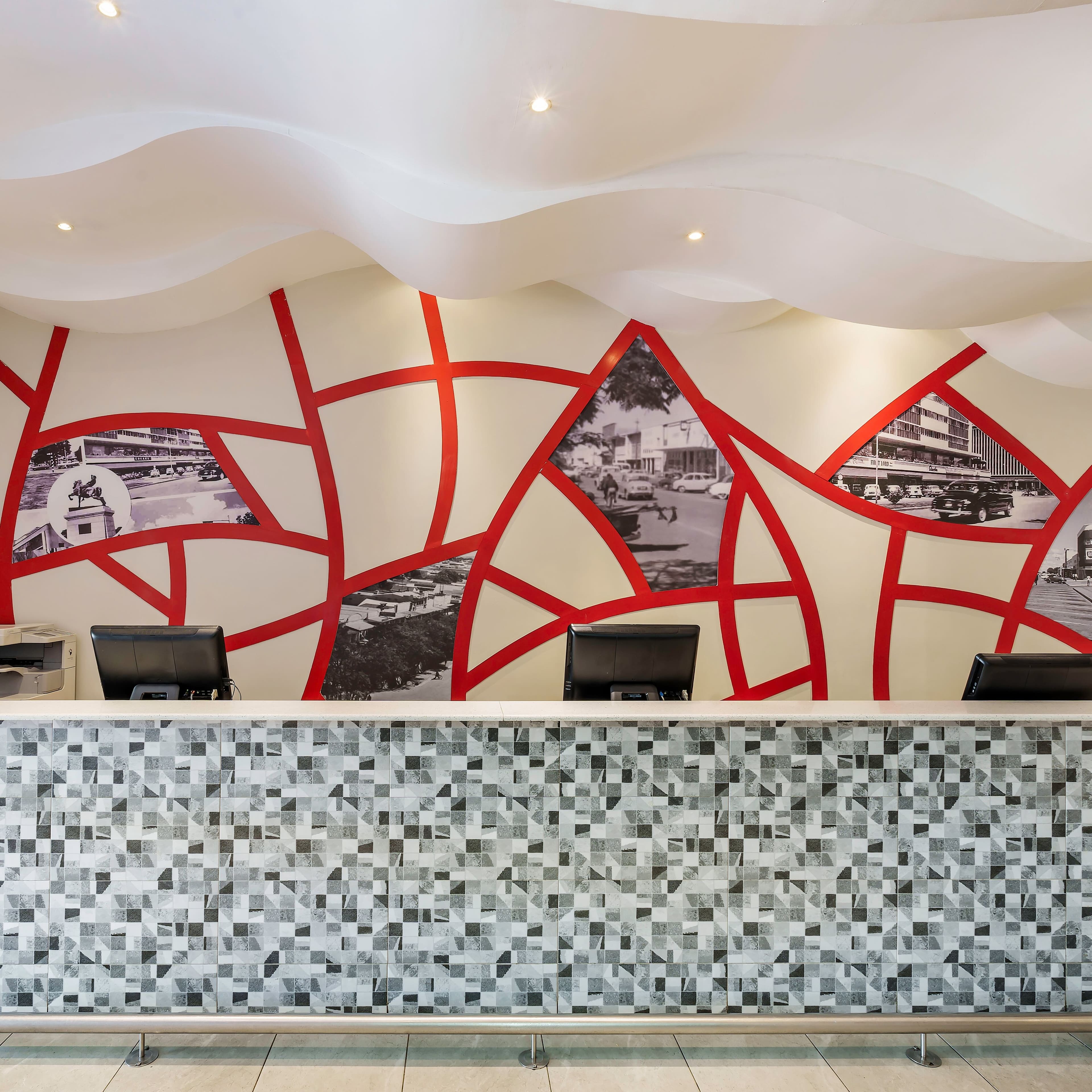 Protea Hotel Lusaka Cairo Road - Image 1