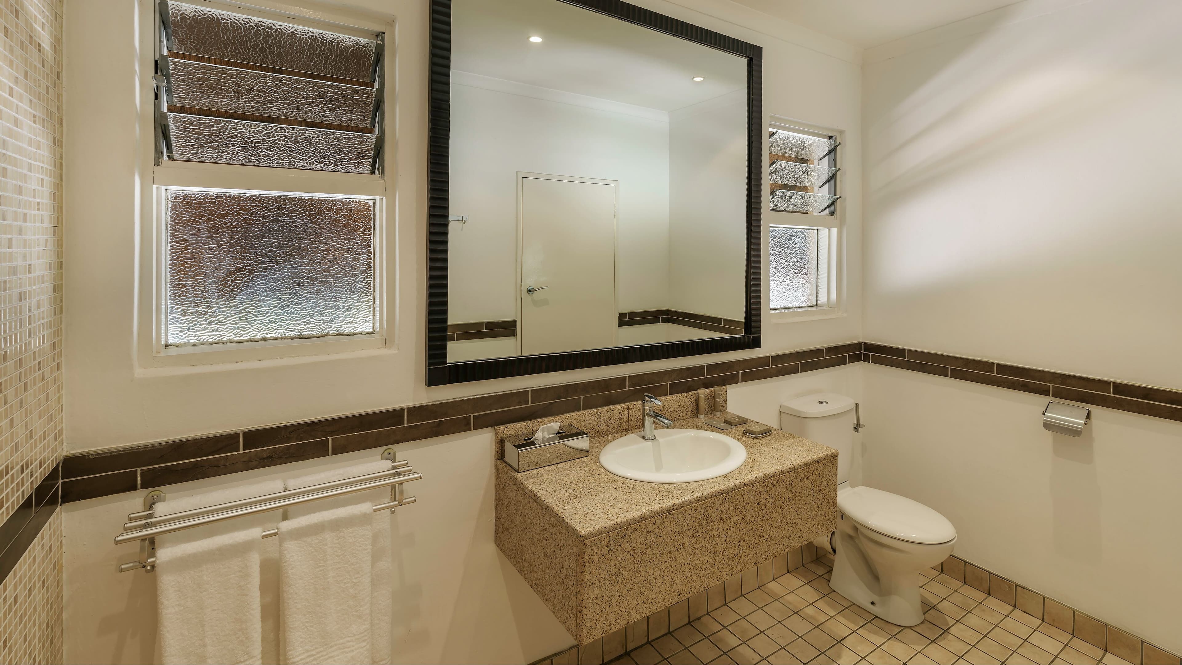 Holiday Inn Lusaka — 19