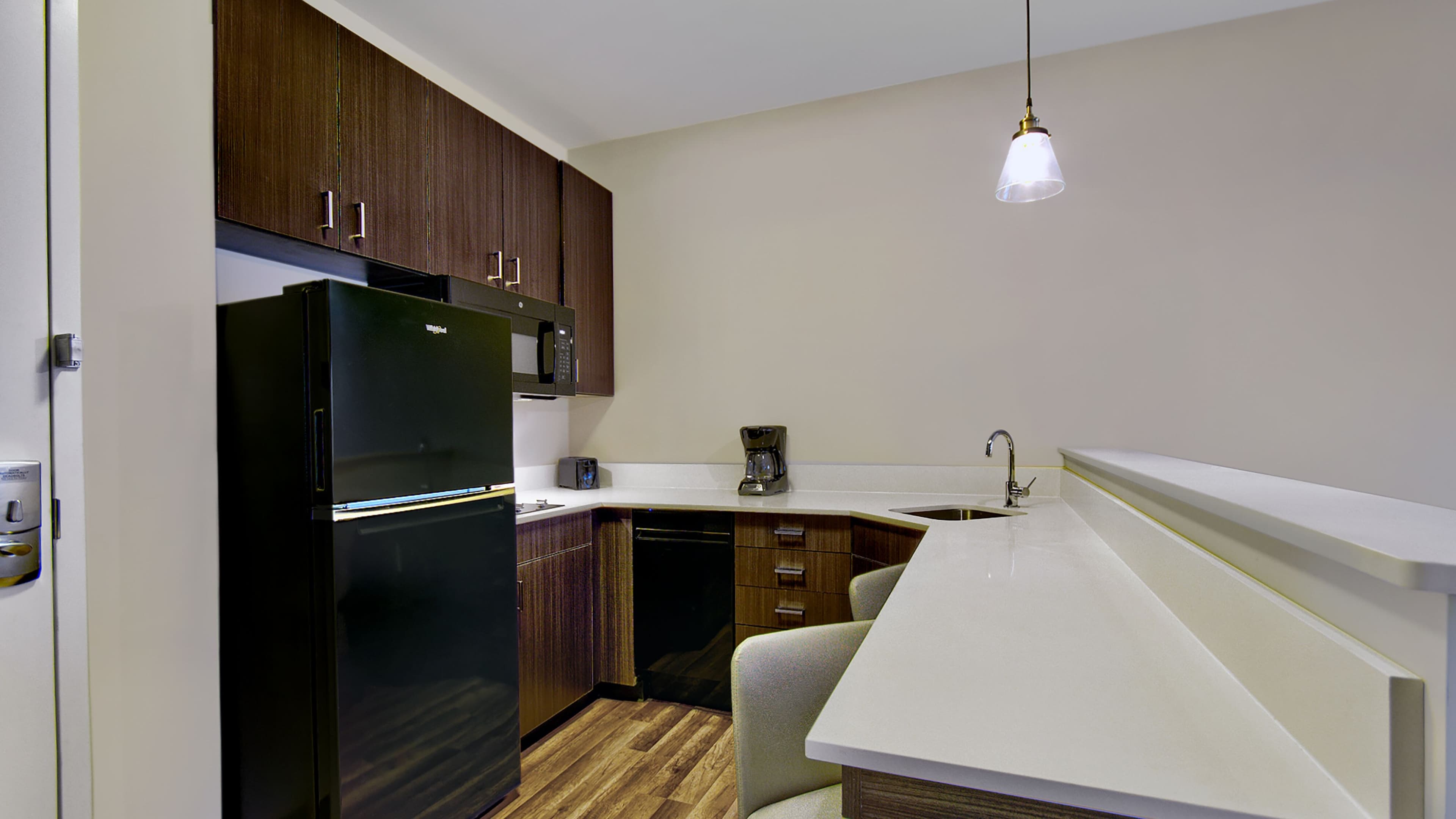 Studio - Image 5
