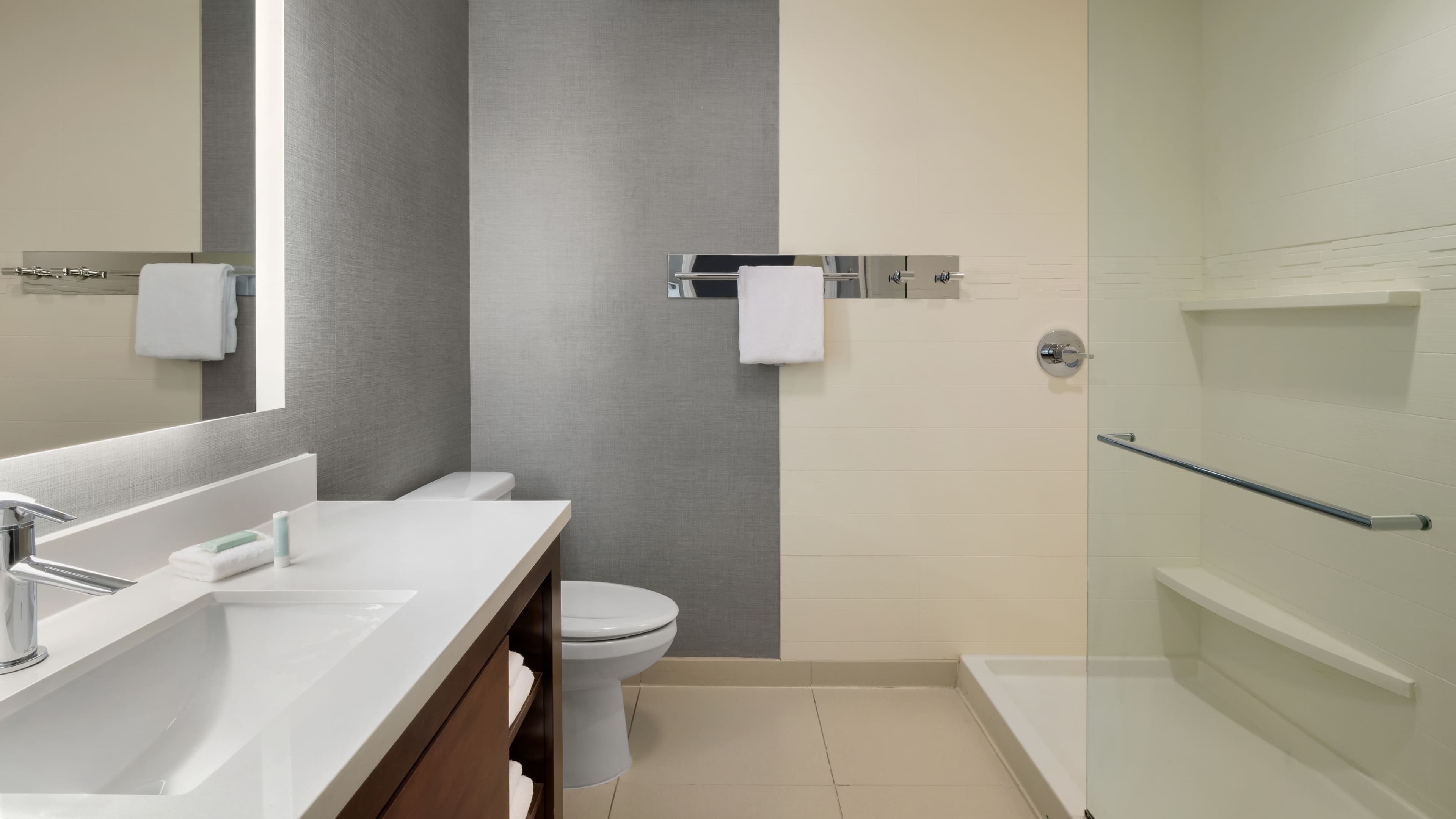One Bedroom - Image 5