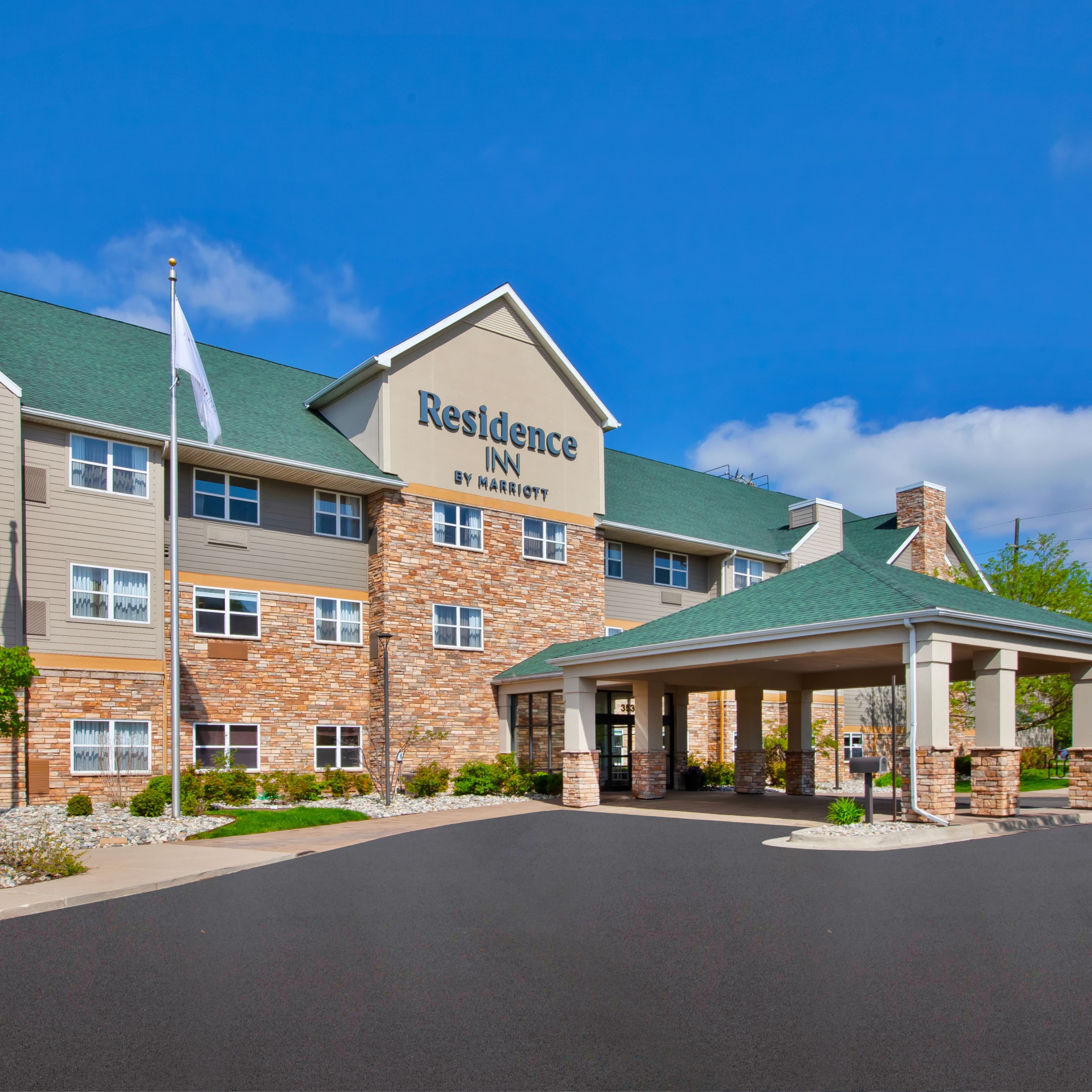 Residence Inn Ann Arbor North - Image 1