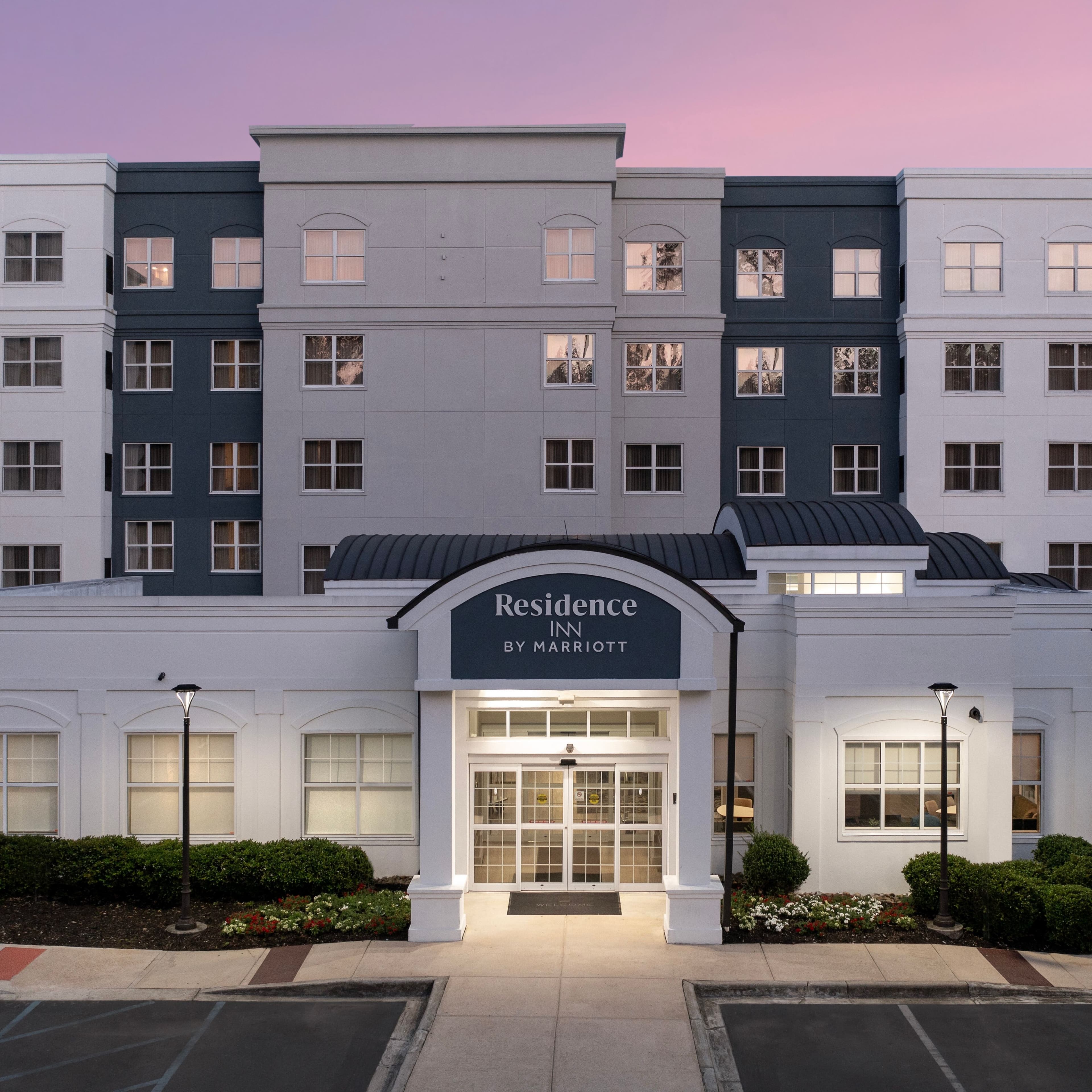 Residence Inn Birmingham Hoover - Image 1