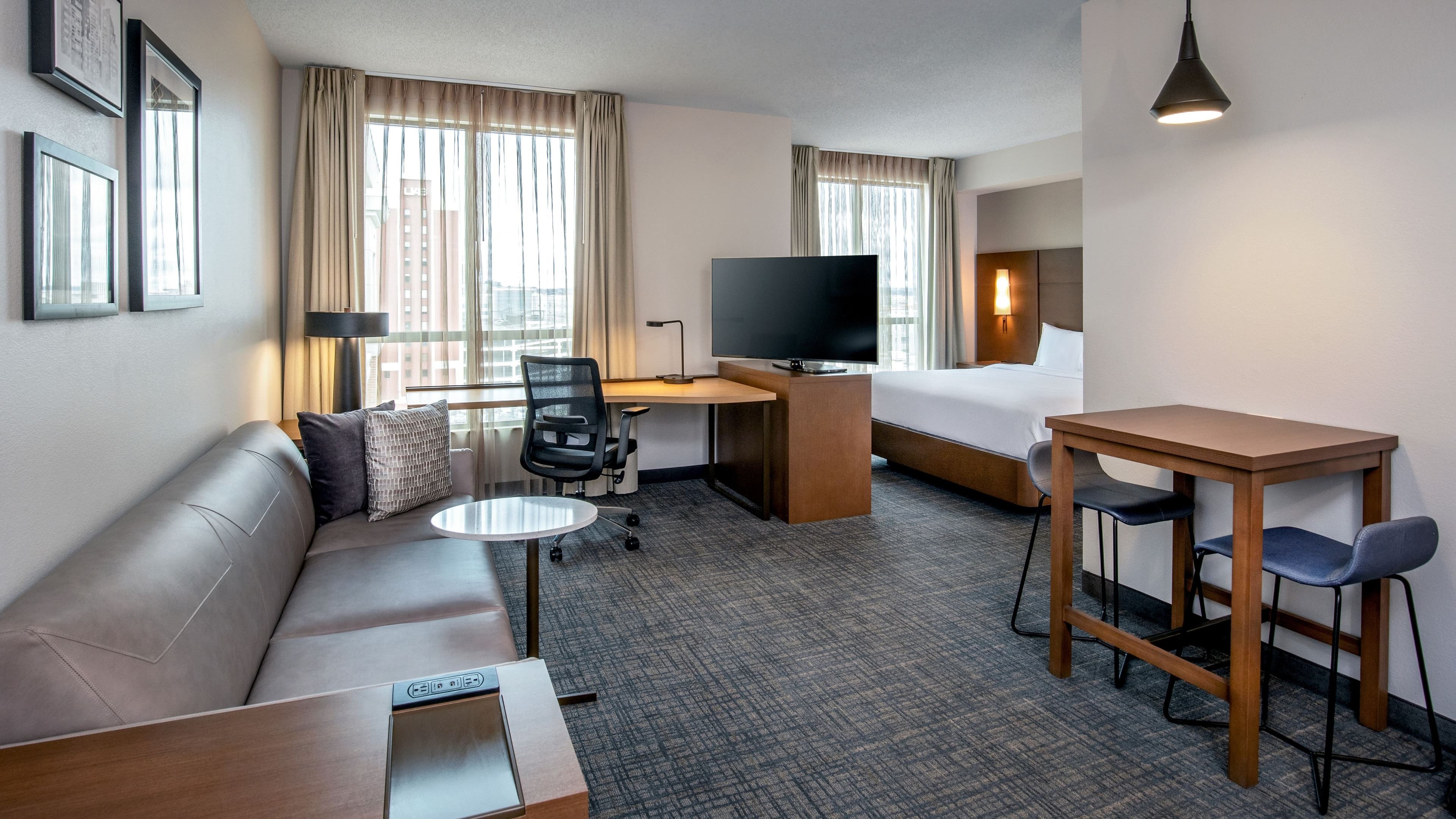 Residence Inn Birmingham Downtown at UAB - Image 2