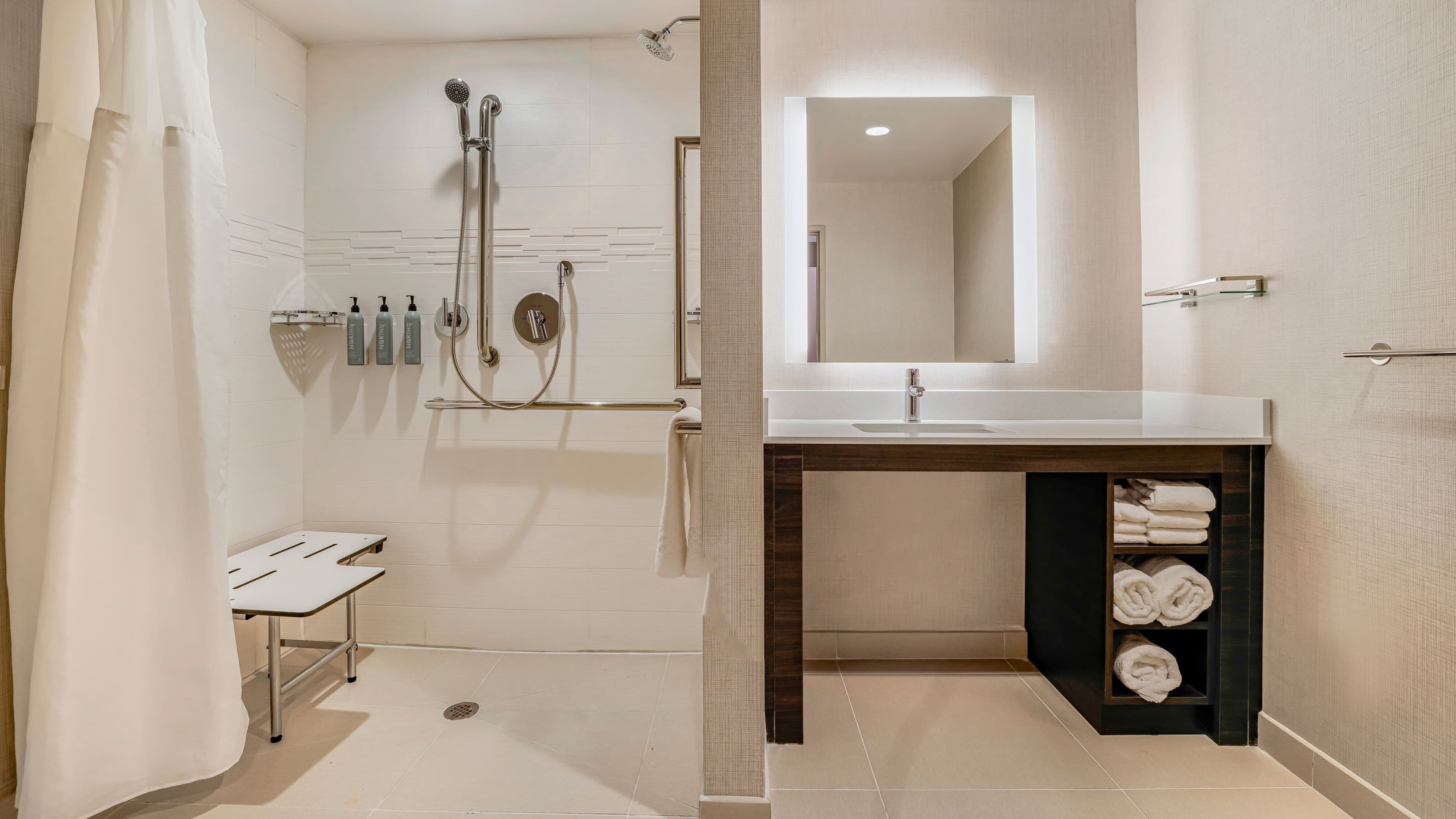 1 Bedroom Suite - Image 6
