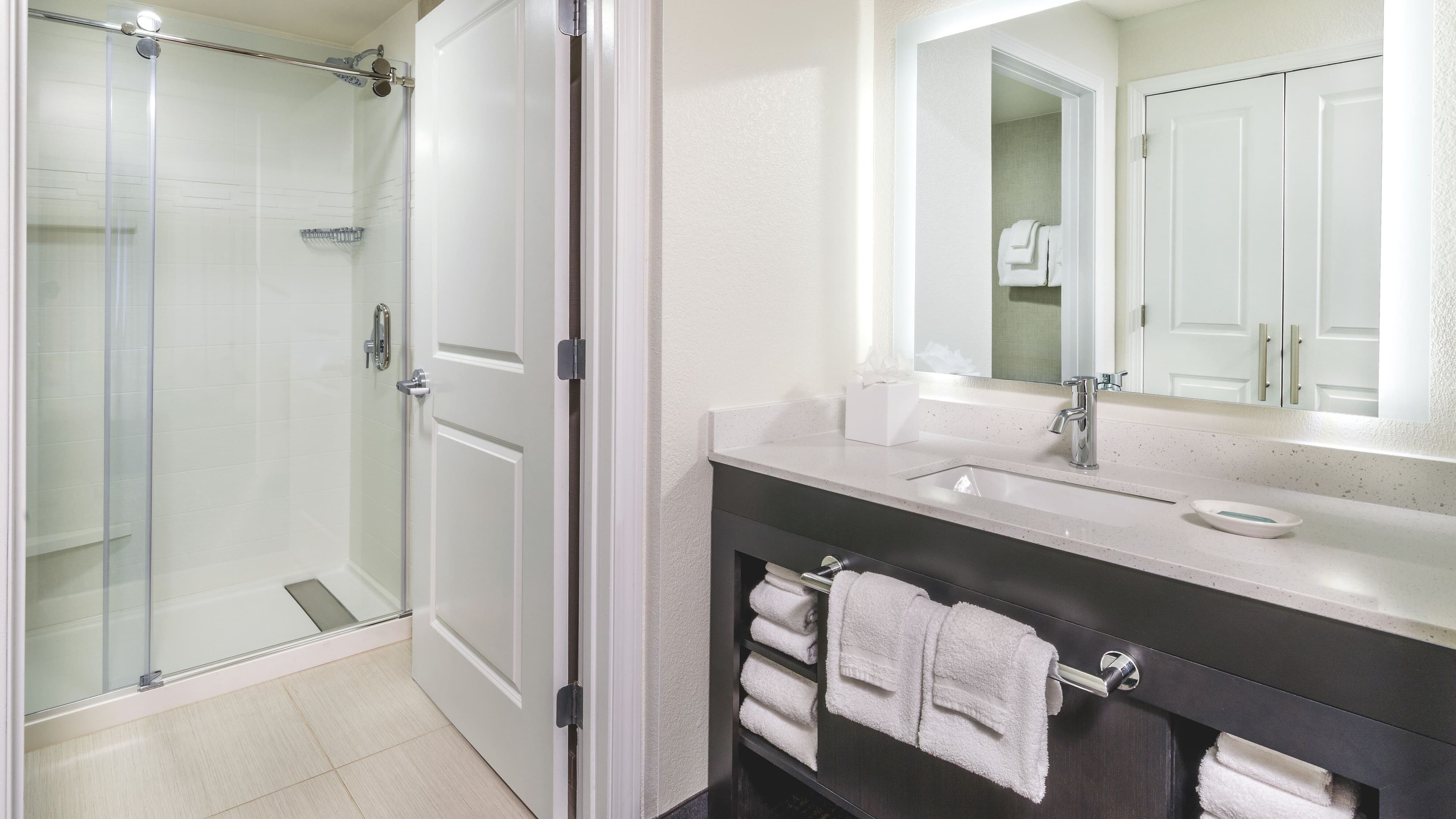 Residence Inn Worcester - Image 5