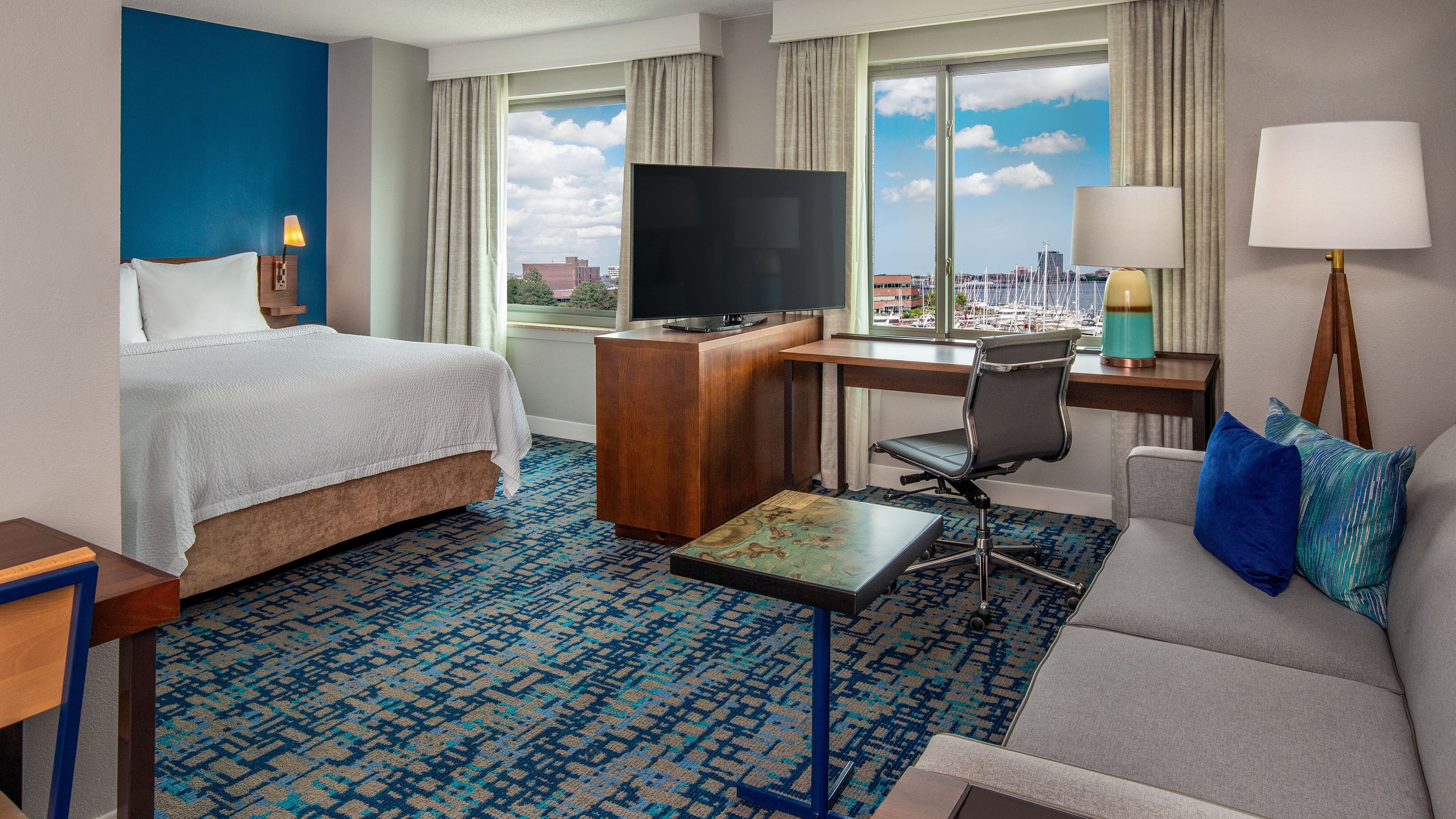 Residence Inn Boston Harbor on Tudor Wharf - Image 2