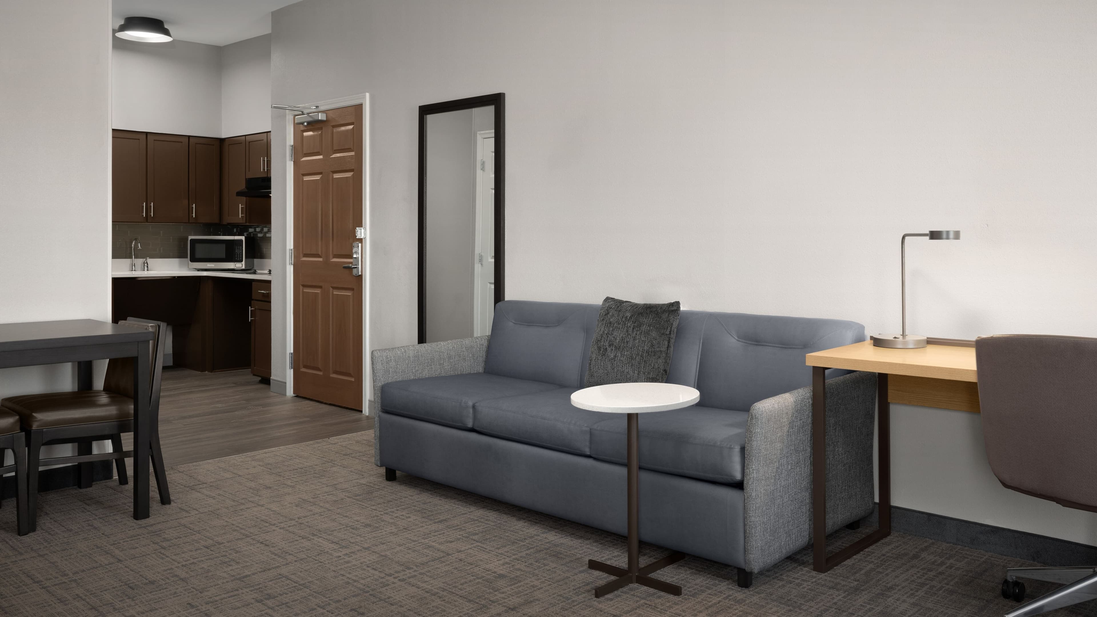 Studio - Image 5