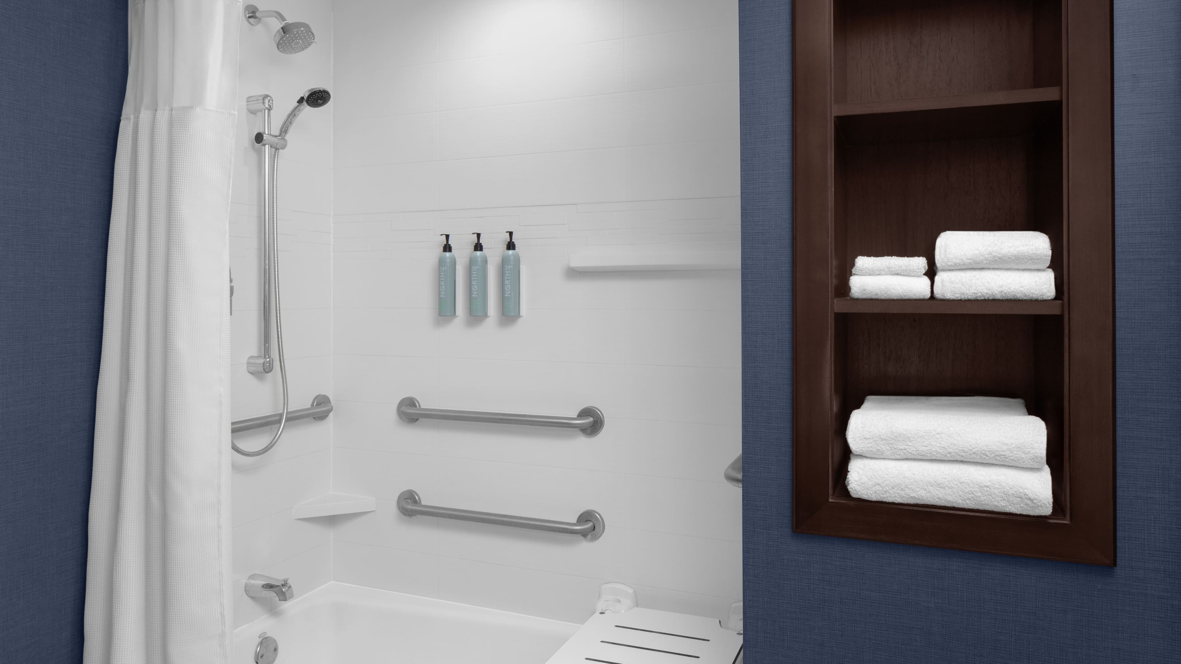 1 Bedroom Suite - Image 5