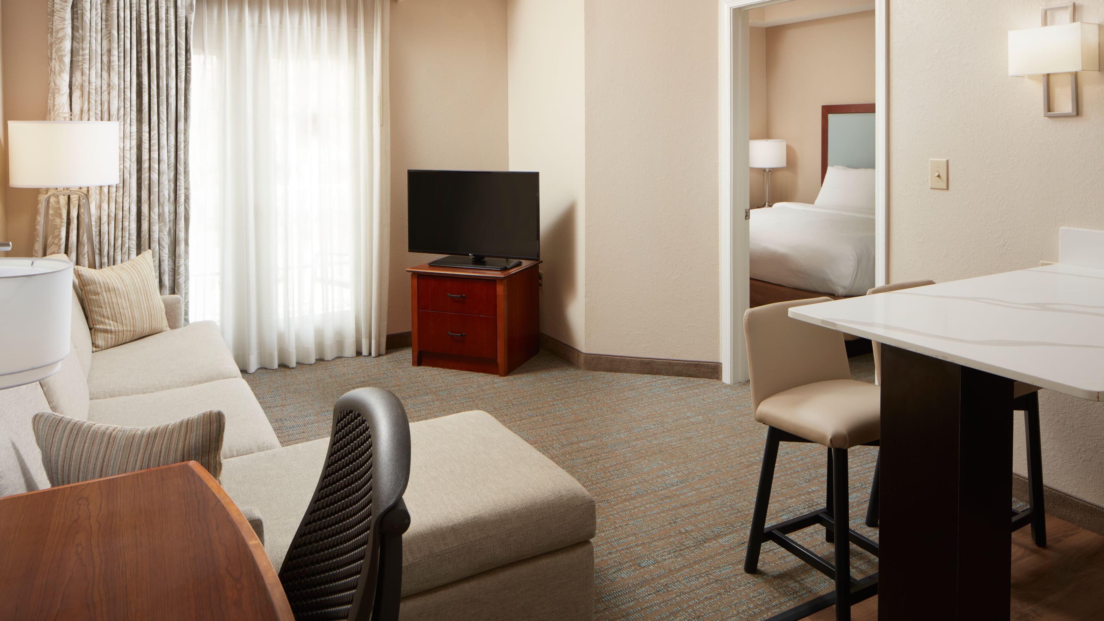 Hotel Indigo Mount Pleasant — 16