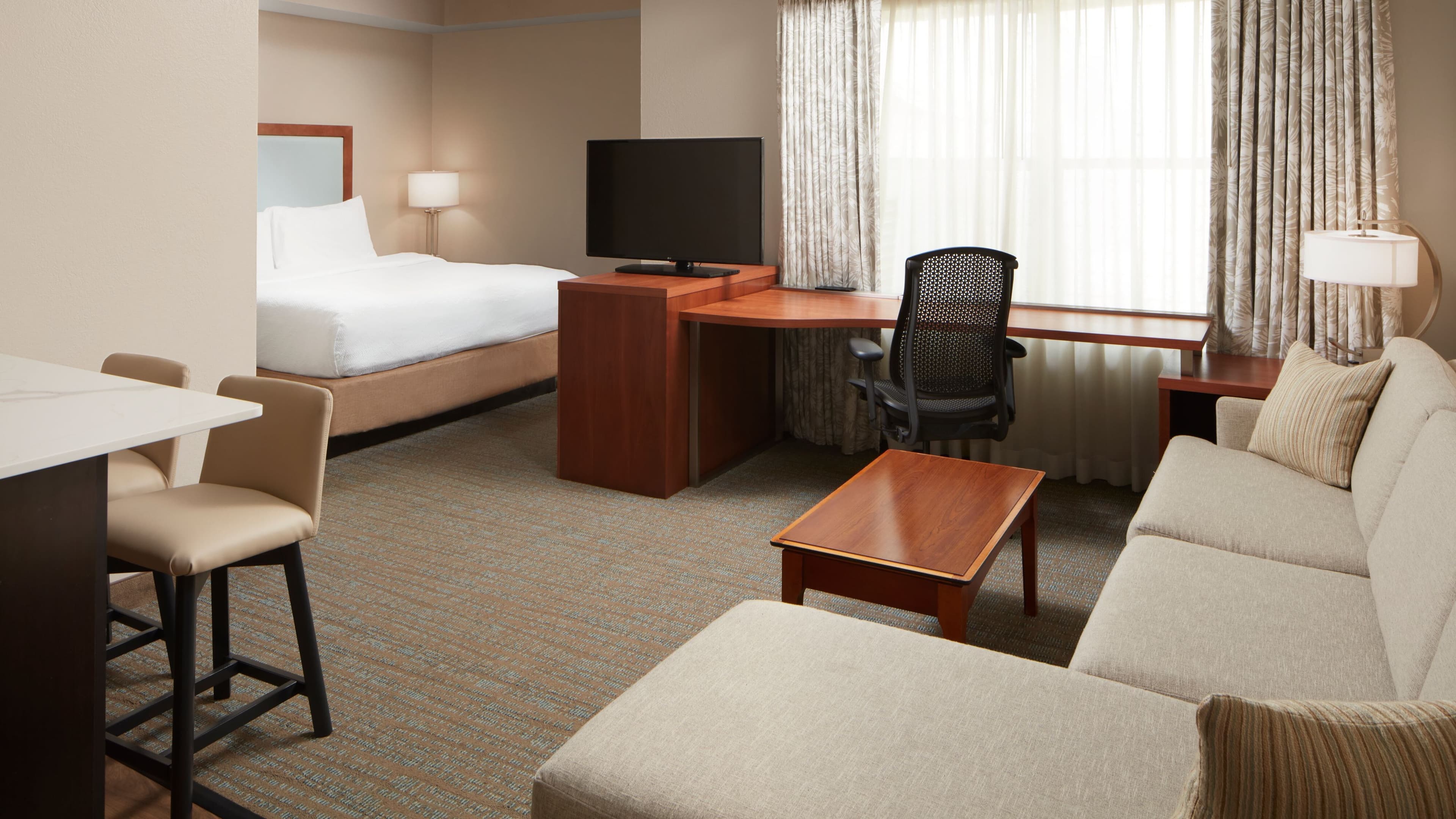 Hotel Indigo Mount Pleasant — 20