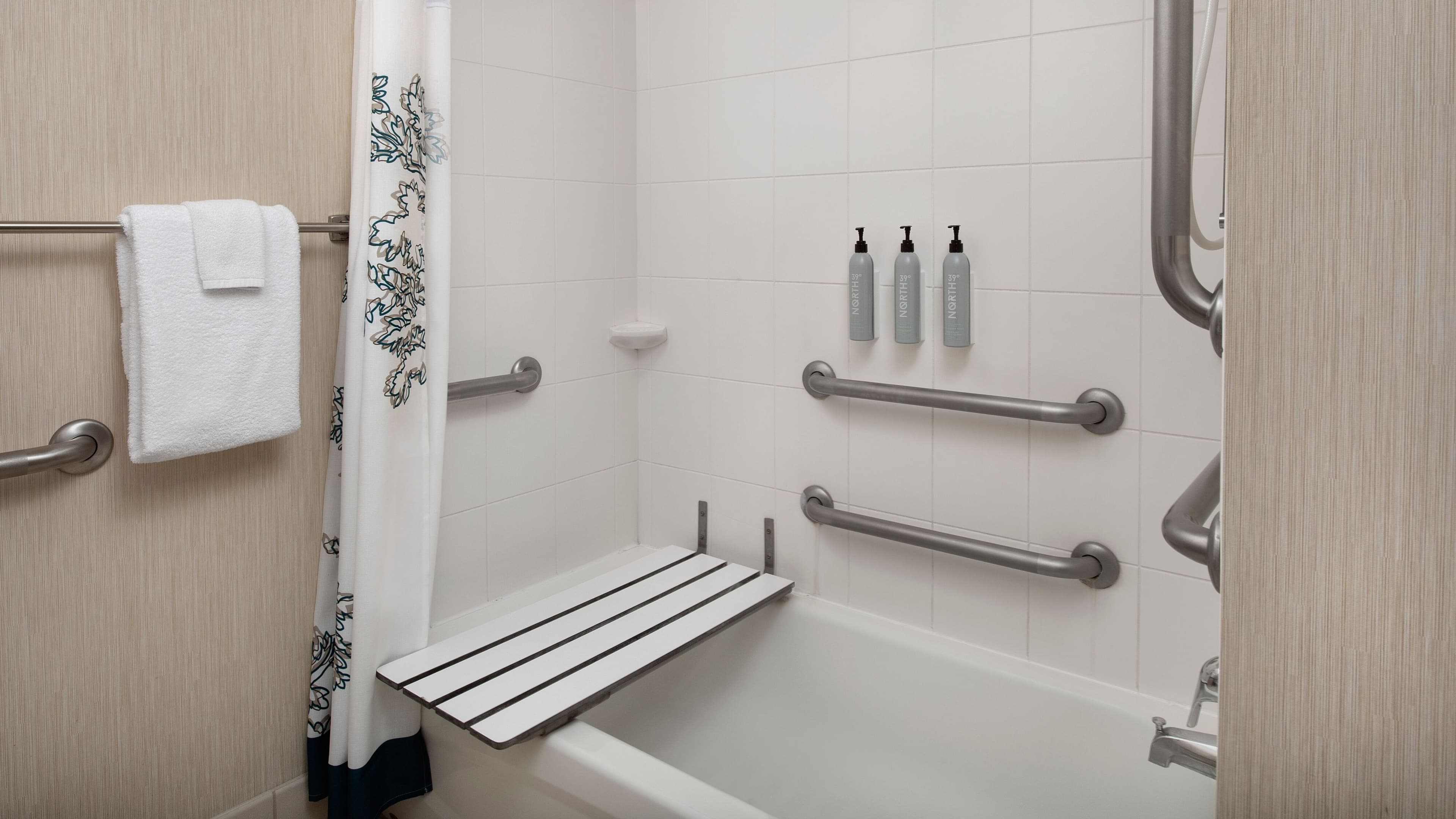 1 Bedroom Suite - Image 6