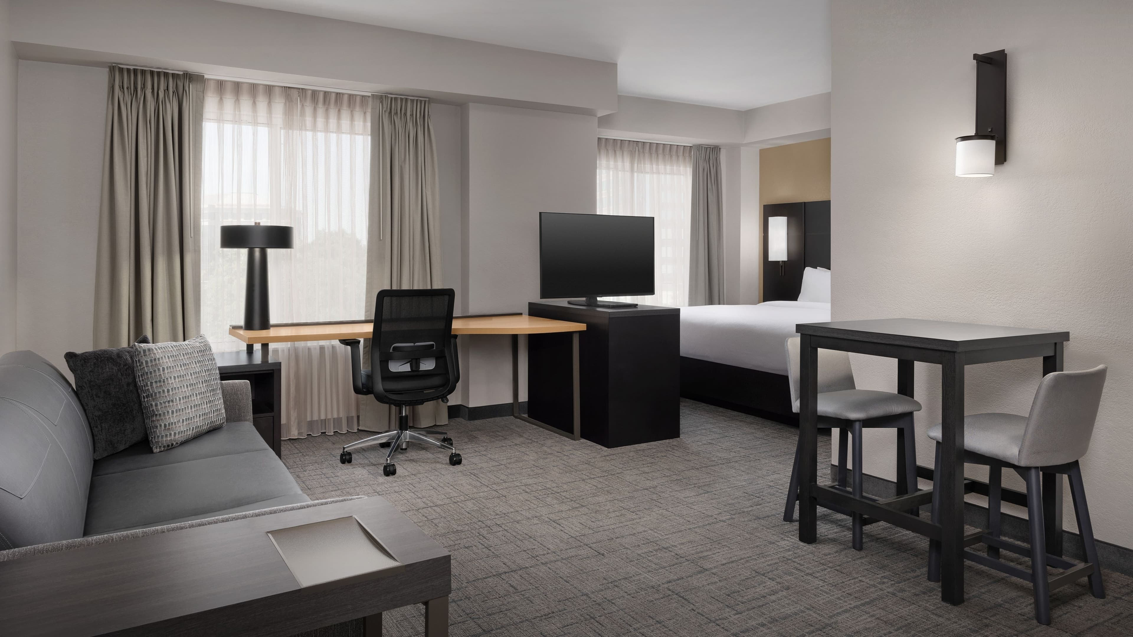 Residence Inn Charlotte SouthPark — 8