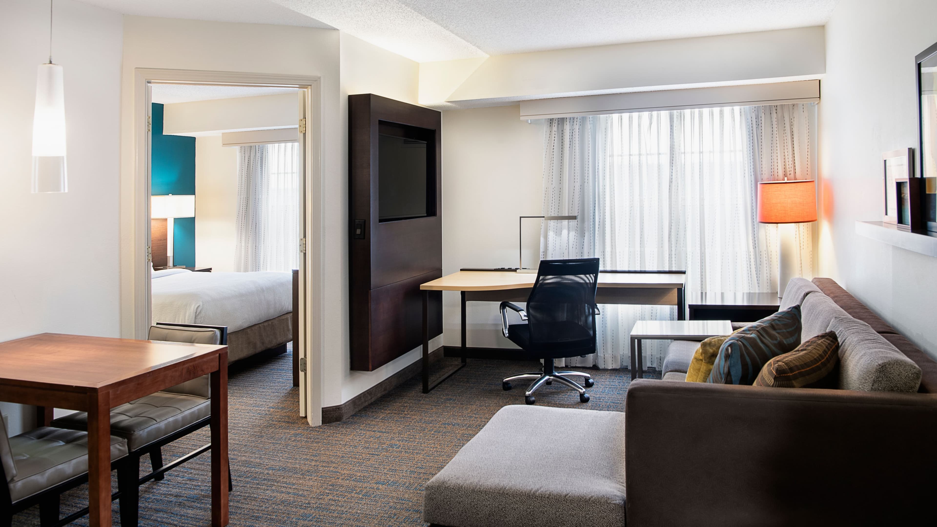 Holiday Inn Cincinnati Airport — 10