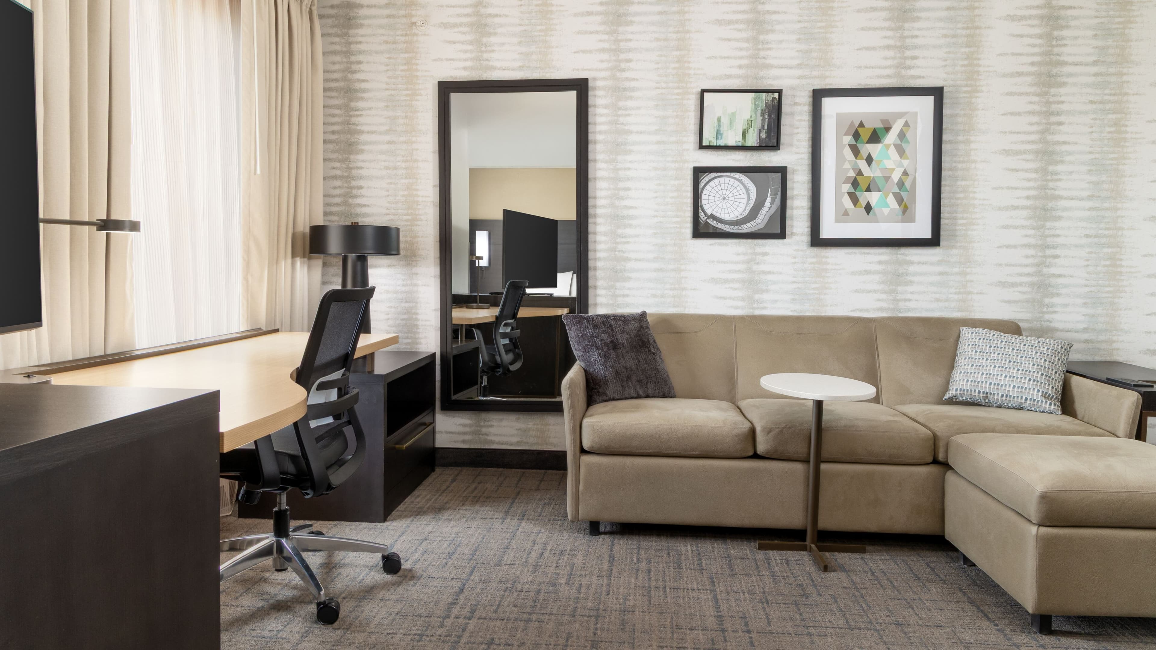 Studio Suite - Image 1