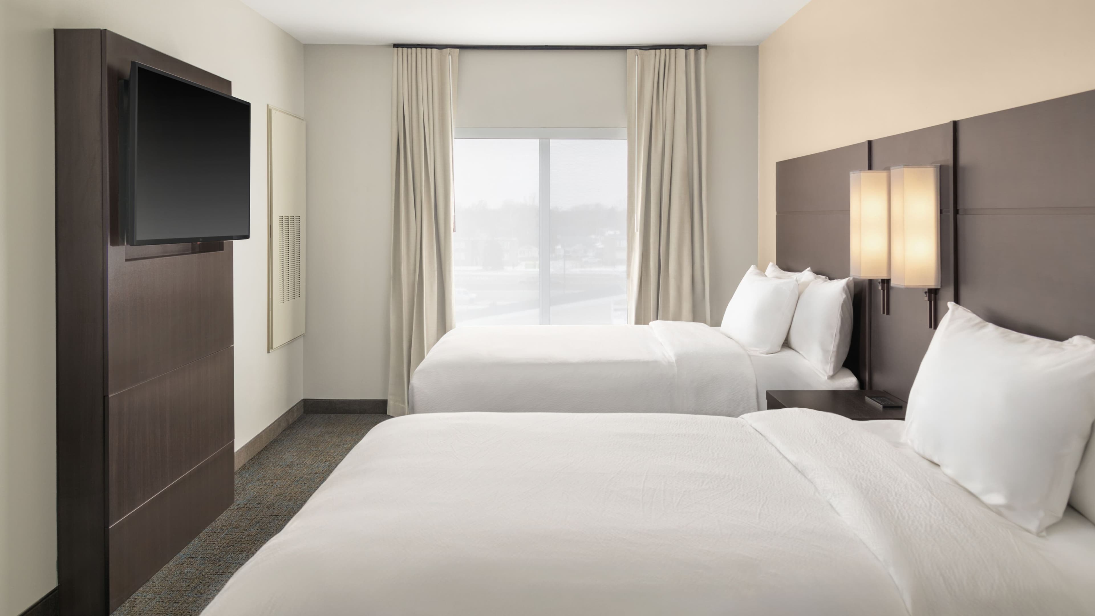 Residence Inn Detroit Dearborn — 8