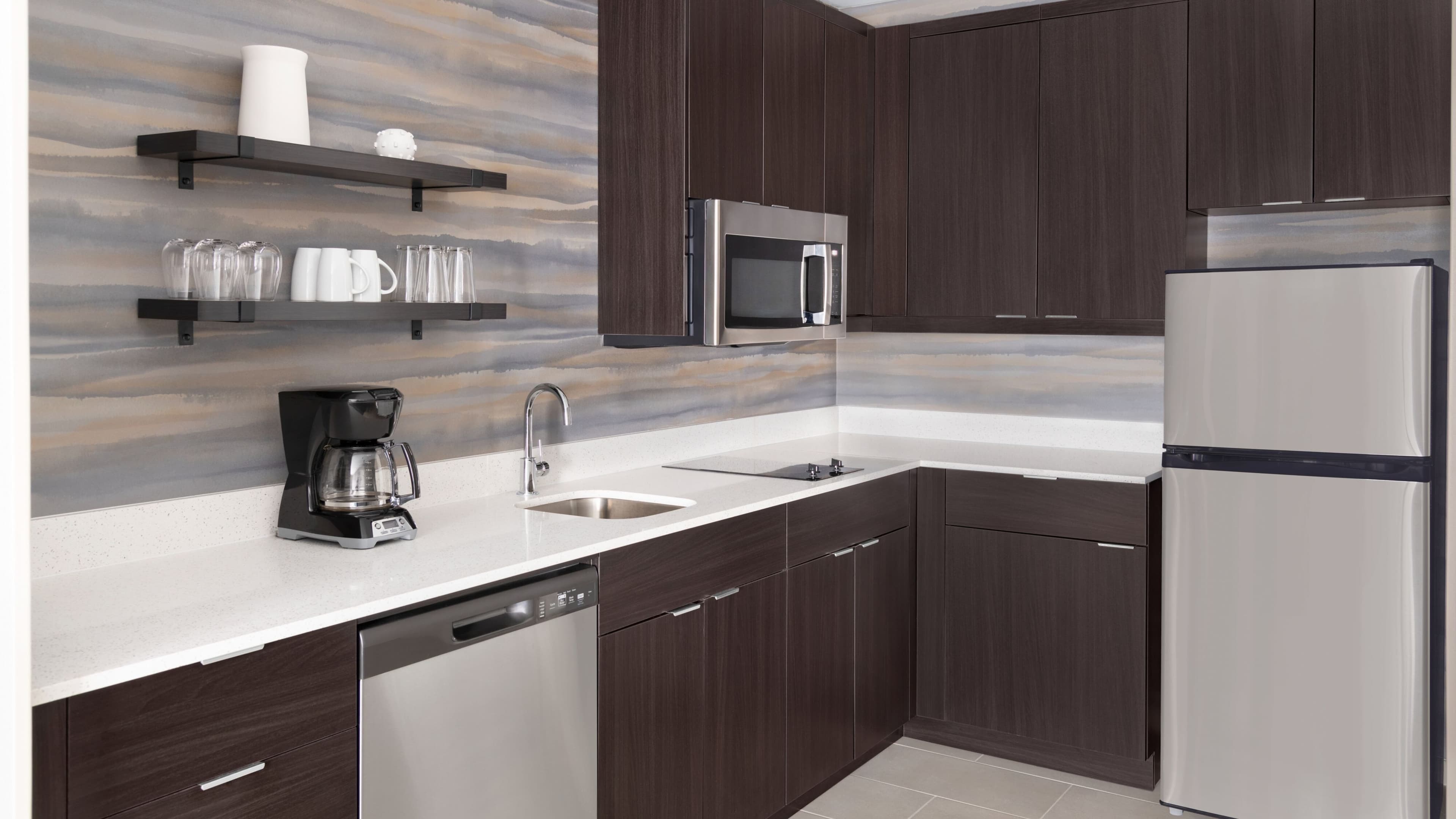 Residence Inn Detroit Dearborn — 10