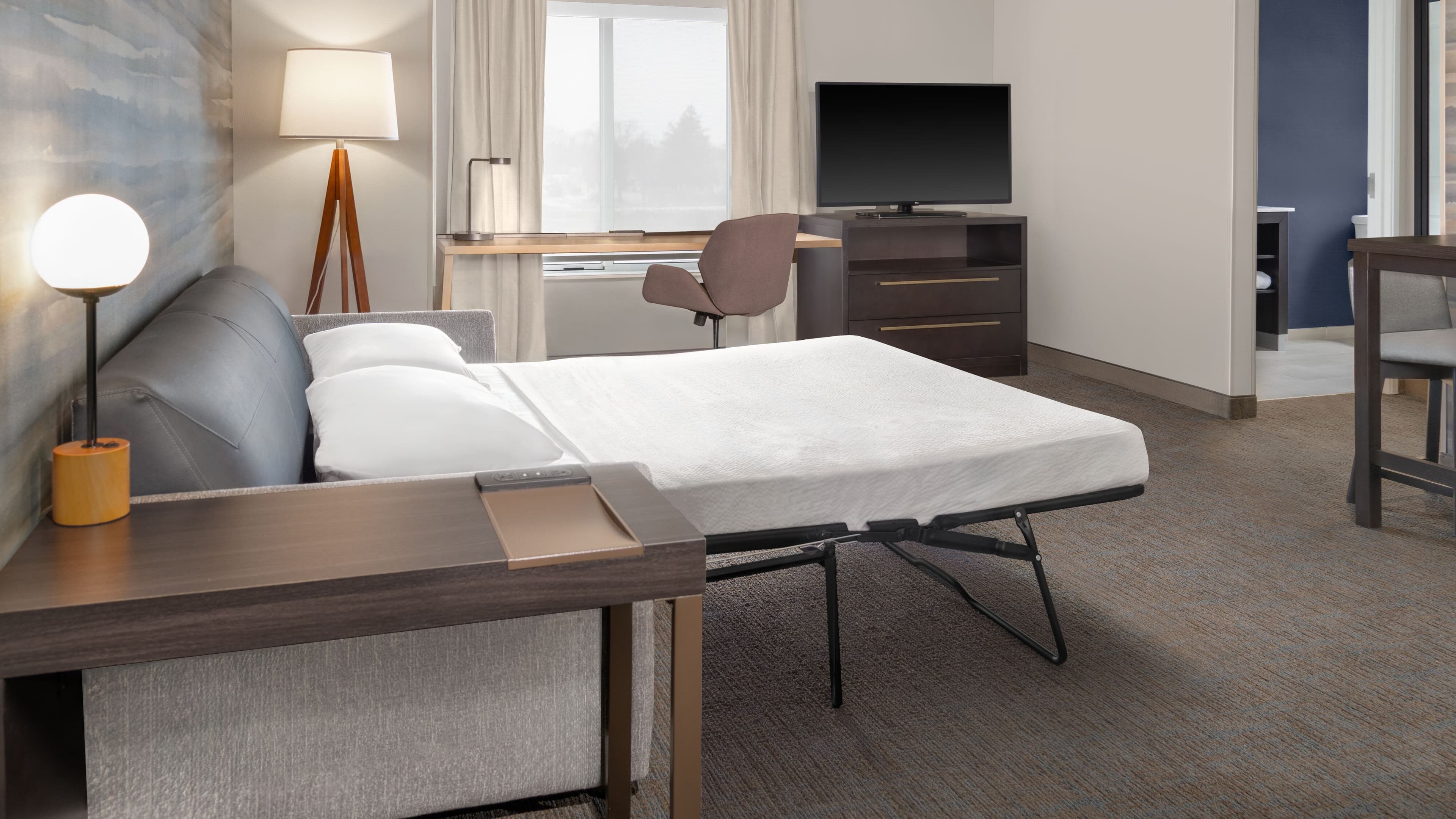 Residence Inn Detroit Dearborn - Image 4