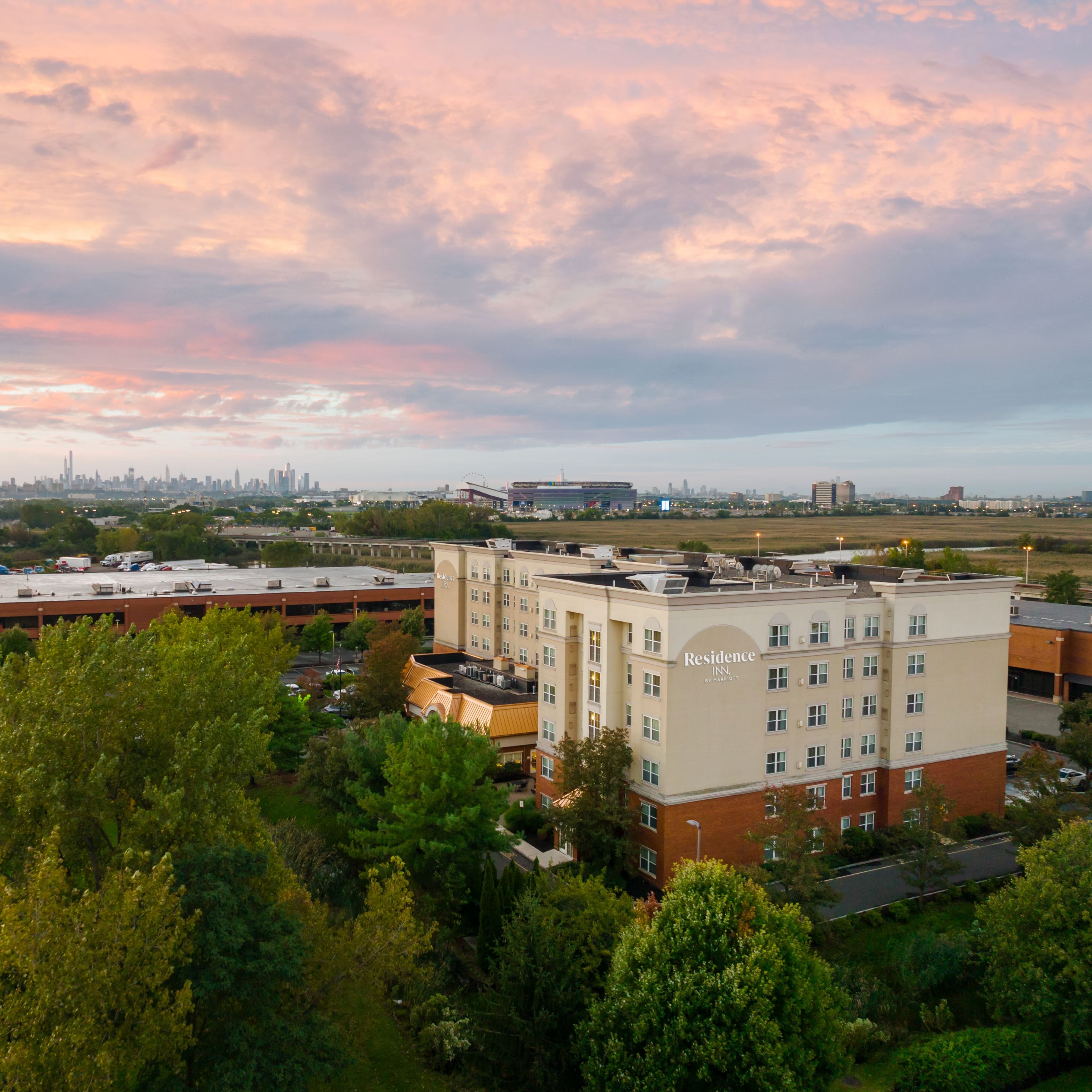 Residence Inn East Rutherford Meadowlands - Image 1