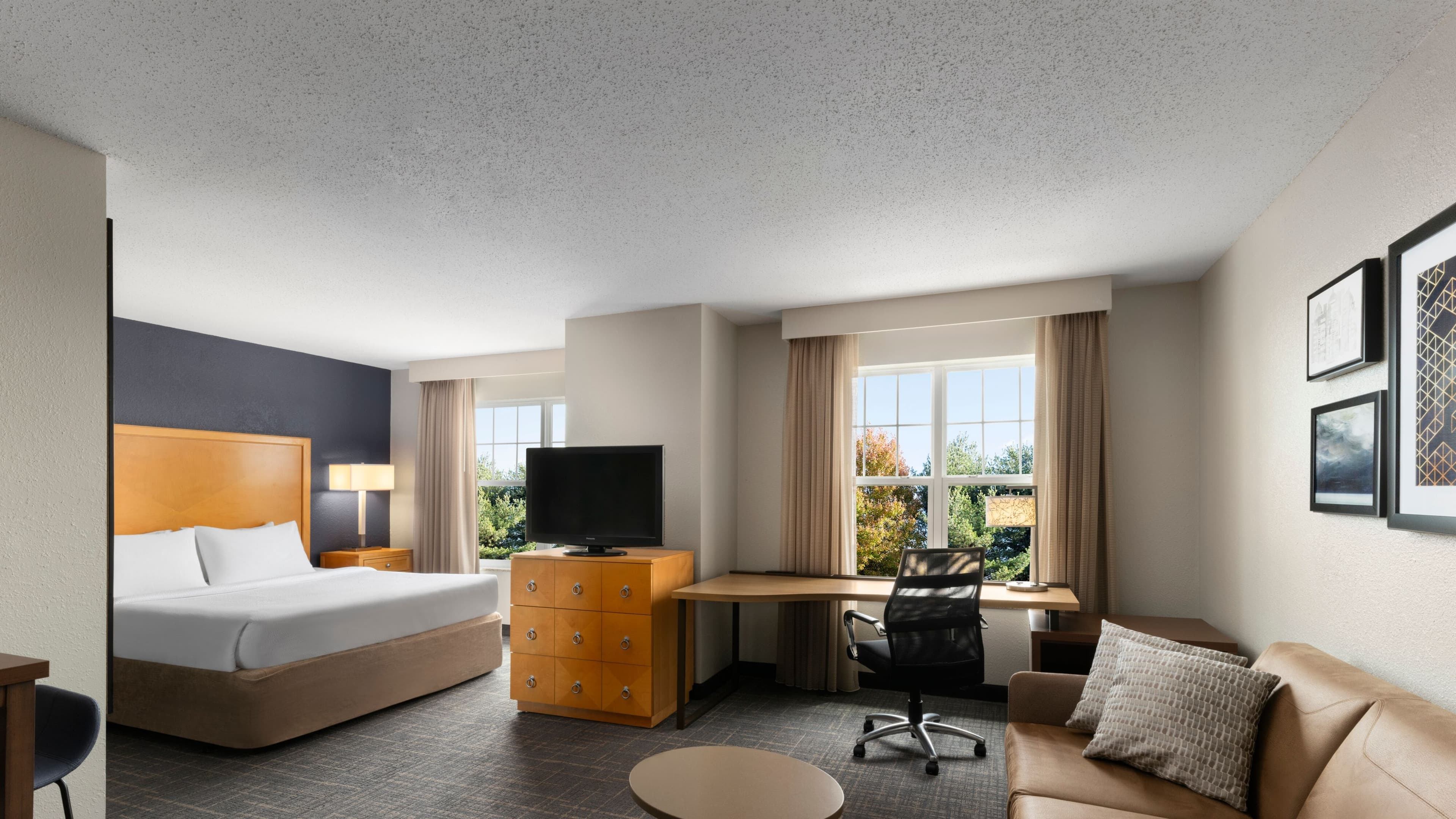 Residence Inn Neptune at Gateway Centre - Image 5