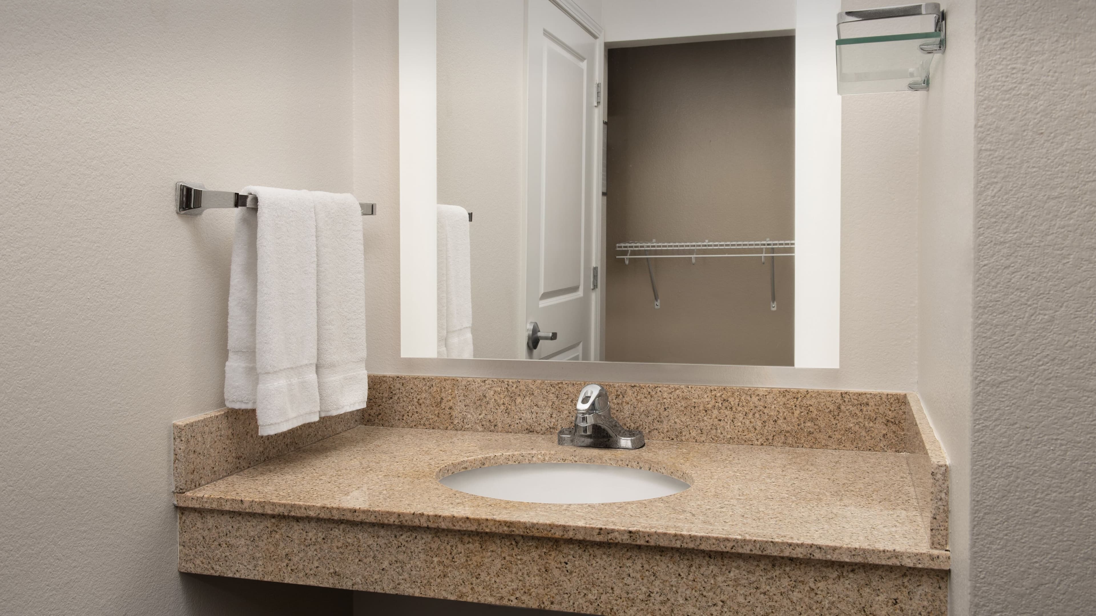 Residence Inn Fayetteville Cross Creek — 10
