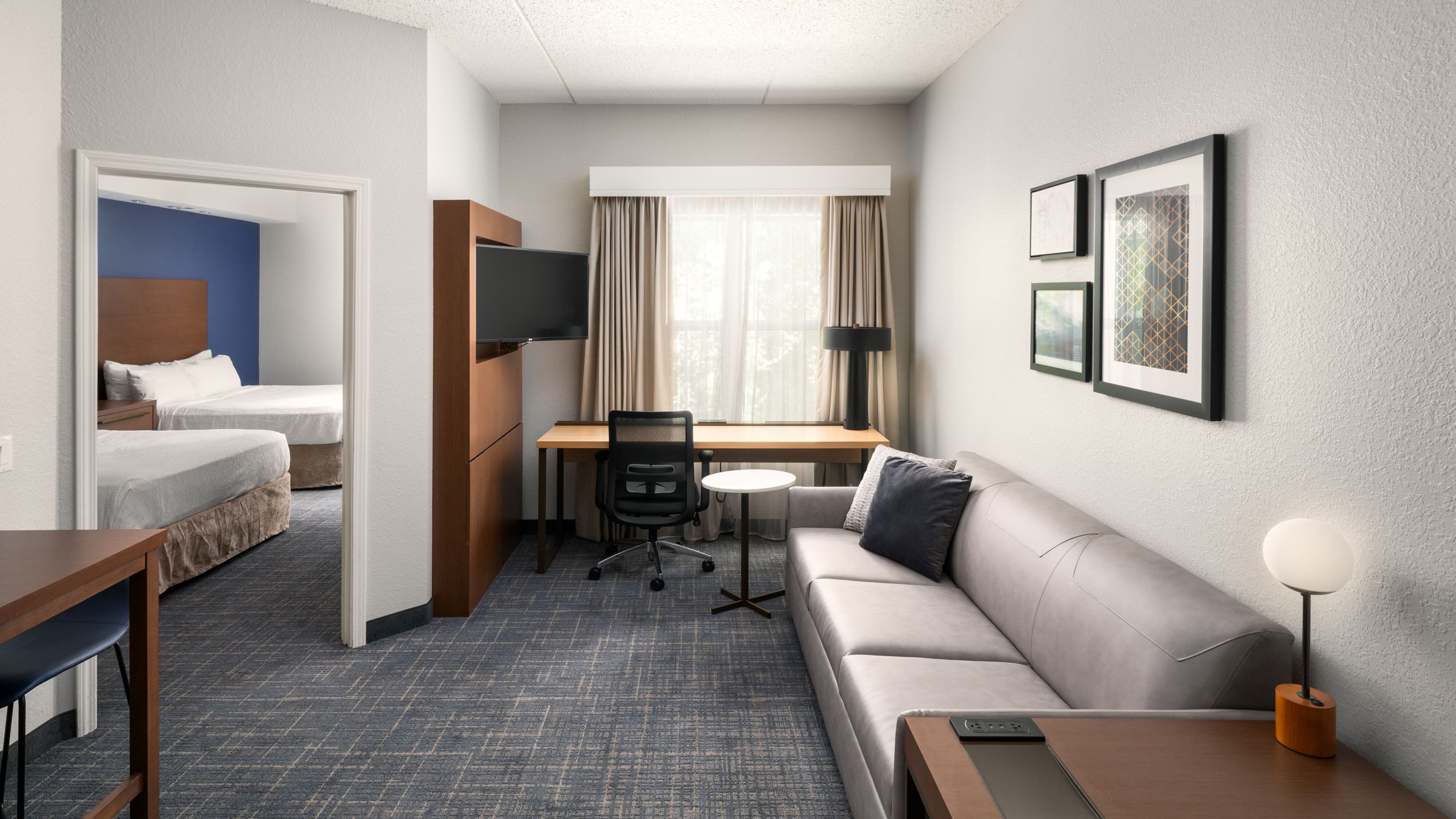 Hotel Indigo Gainesville-Celebration Pointe — 35