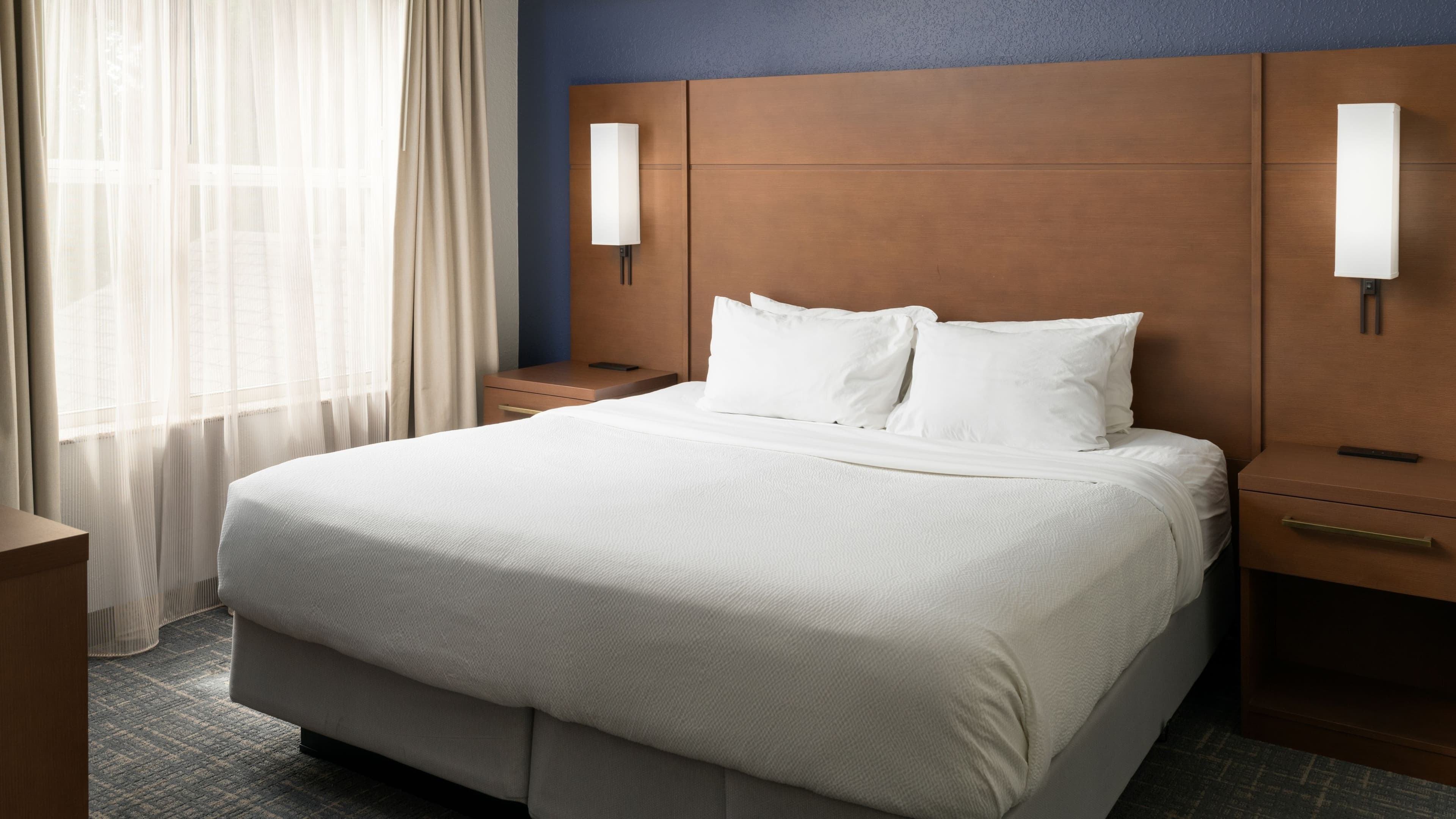 Hotel Indigo Gainesville-Celebration Pointe — 30