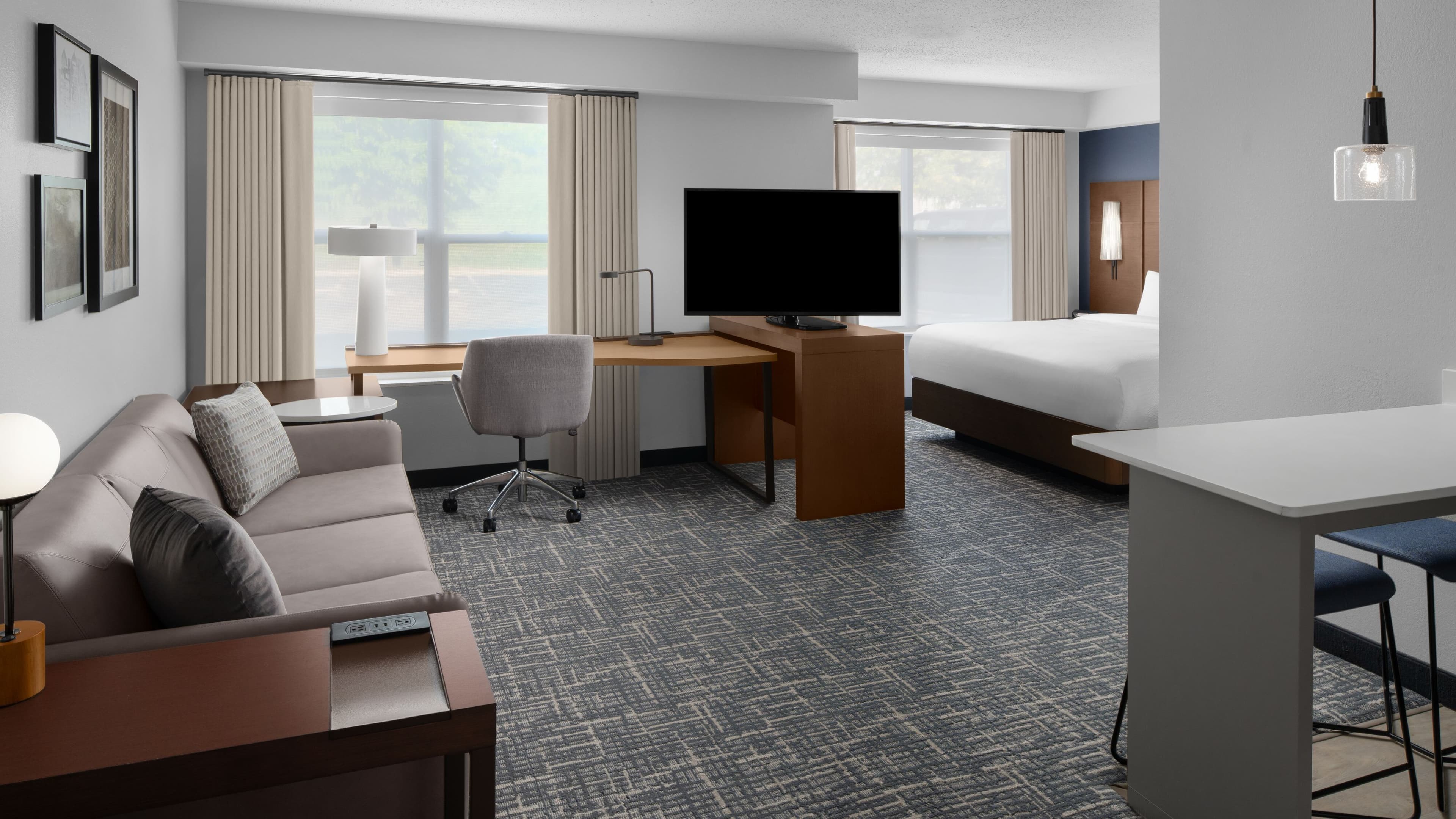 Residence Inn Holland — 8