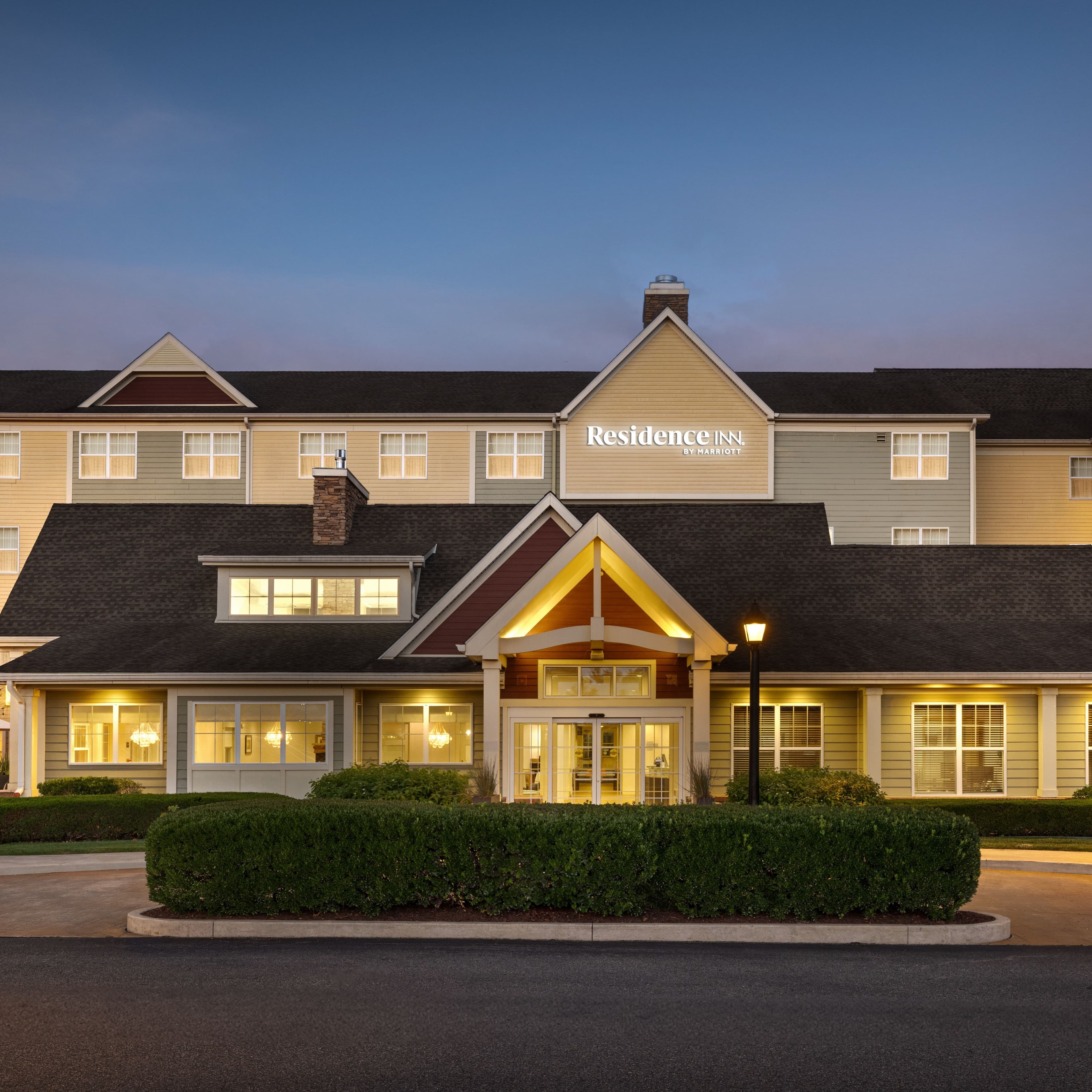 Residence Inn Long Island Islip/Courthouse Complex - Image 1