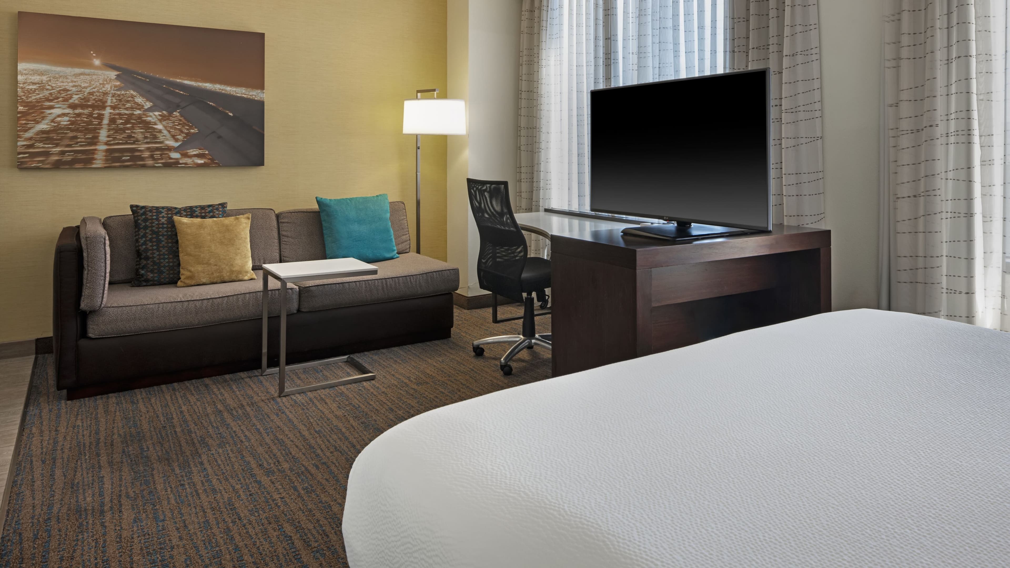 Residence Inn Los Angeles LAX/Century Boulevard — 13