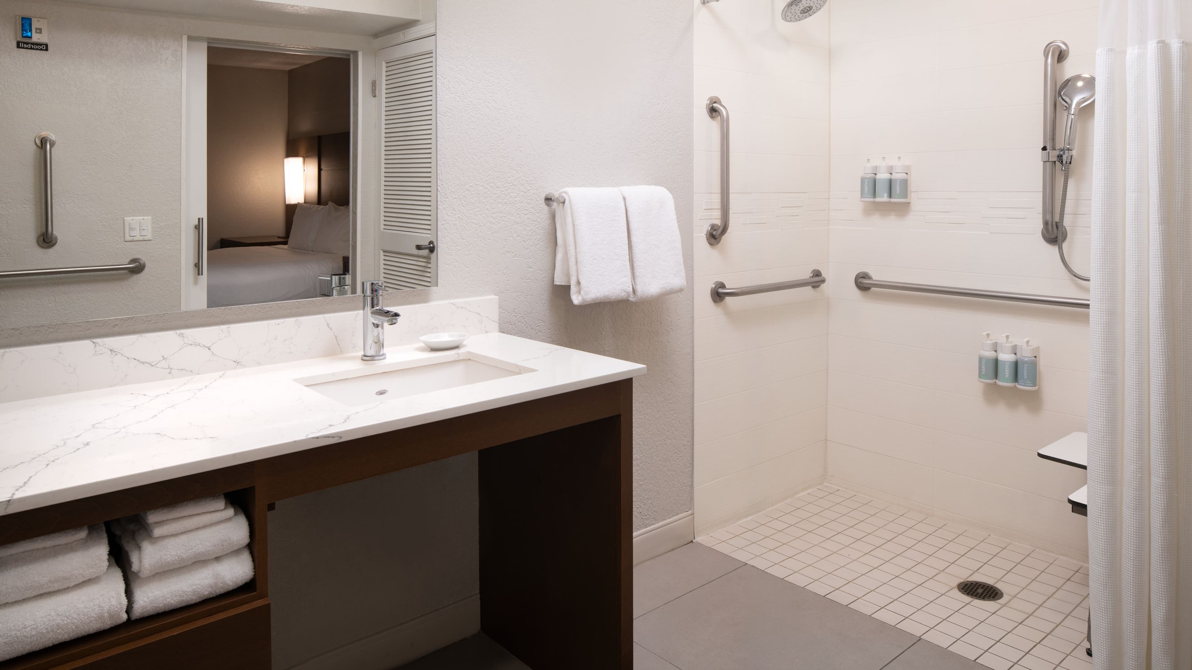 Residence Inn Los Angeles LAX/Manhattan Beach — 11