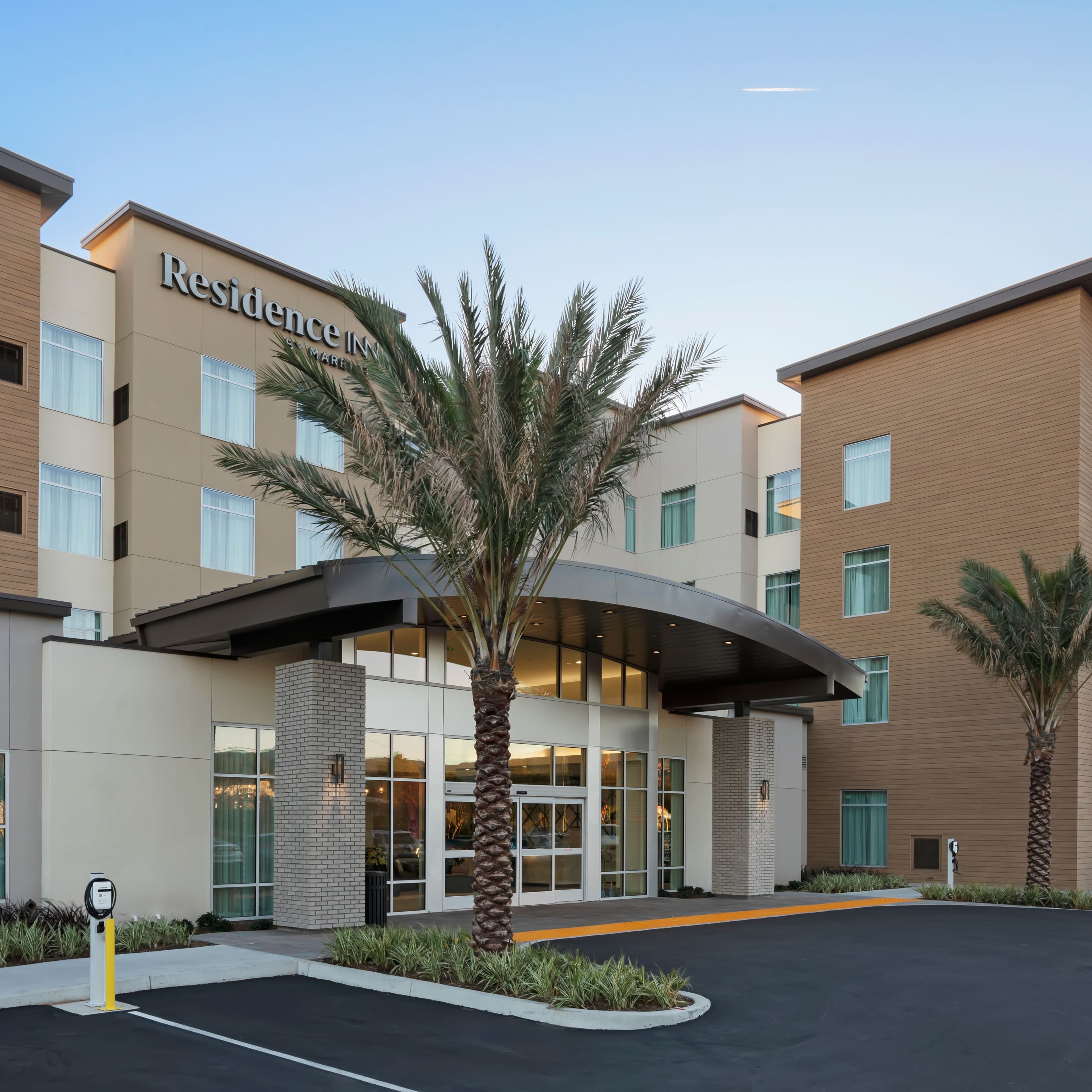 Residence Inn Chatsworth - Image 1