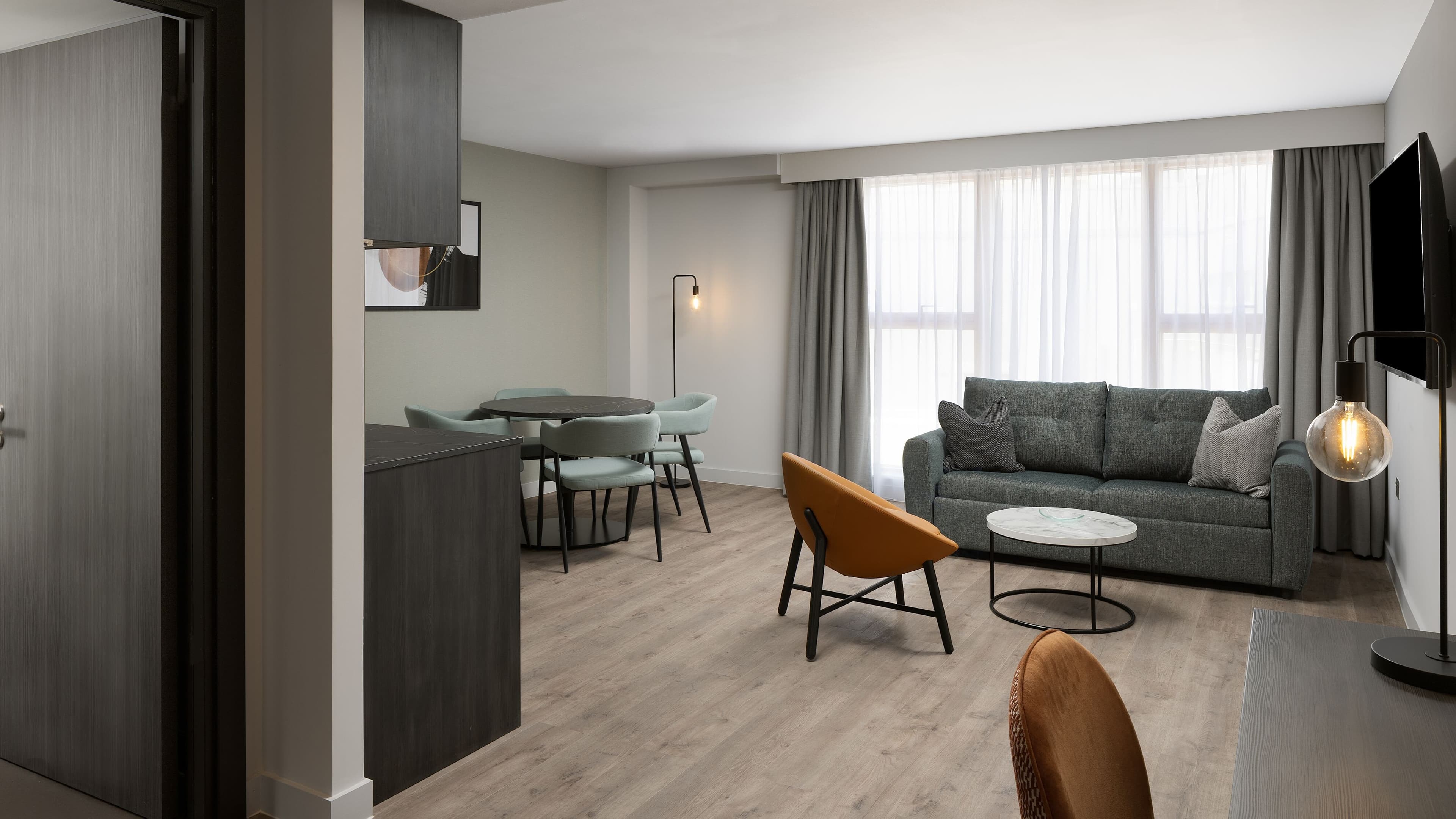 Residence Inn Manchester Piccadilly — 8