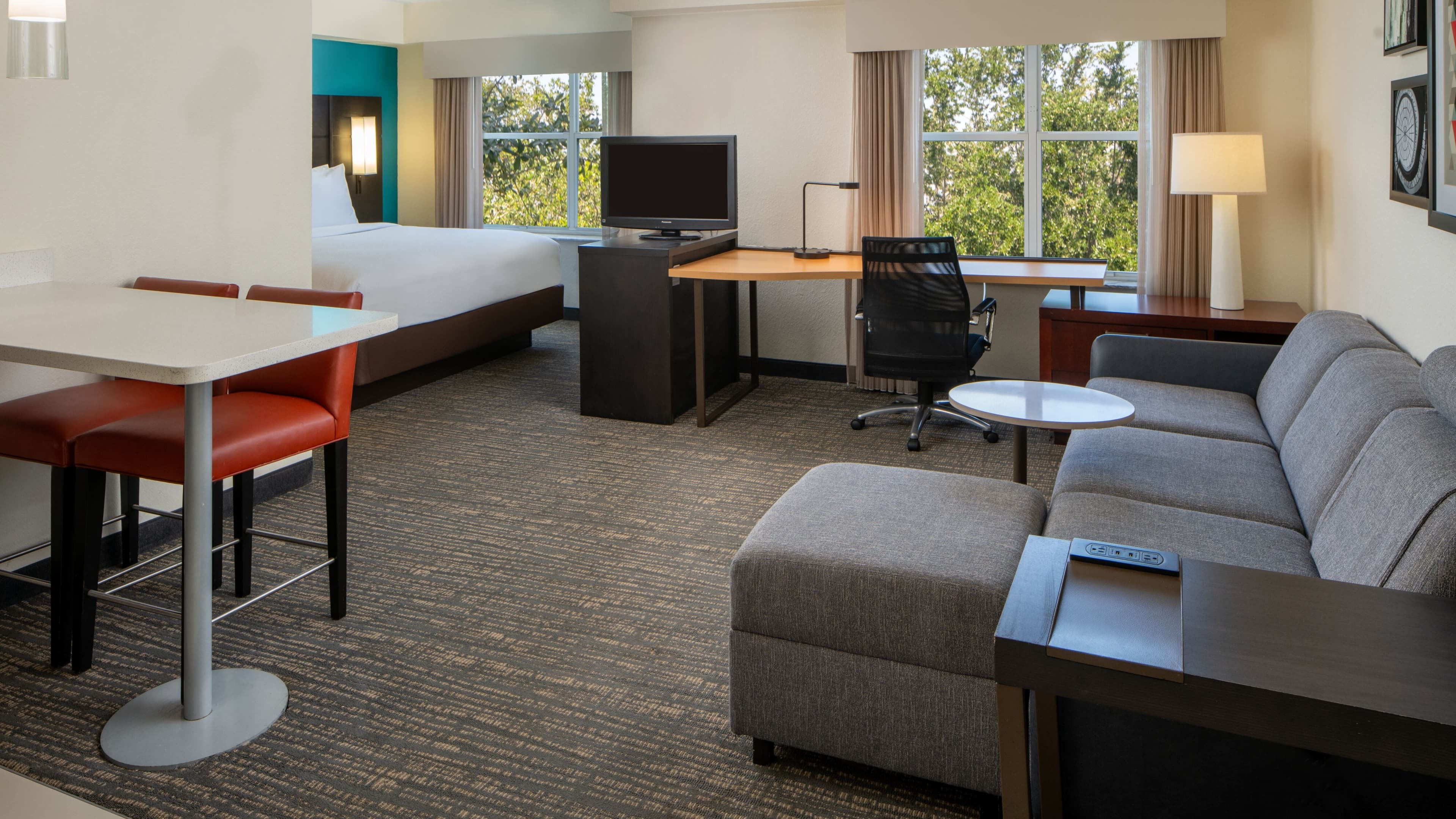 Holiday Inn Club Vacations Orlando Breeze Resort — 16