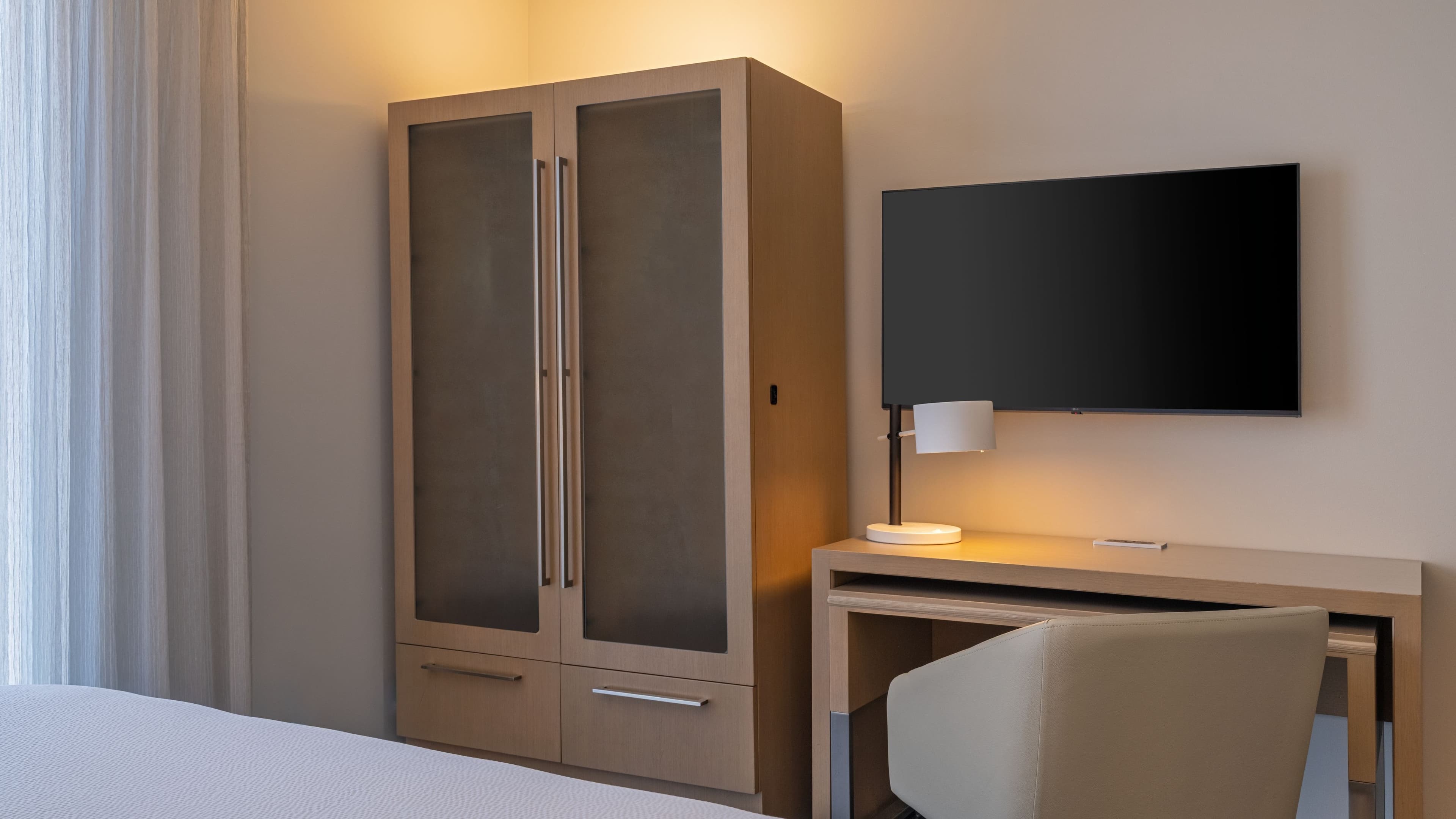 Residence Inn Miami Sunny Isles Beach — 11