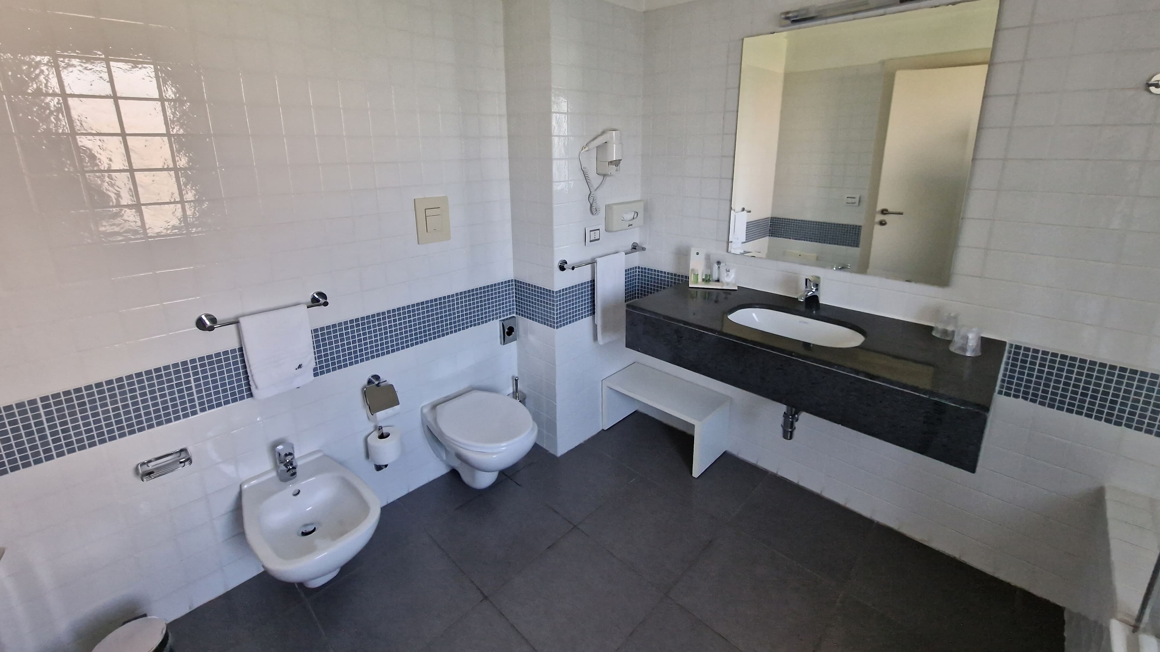 Inn Naples Airport — 17