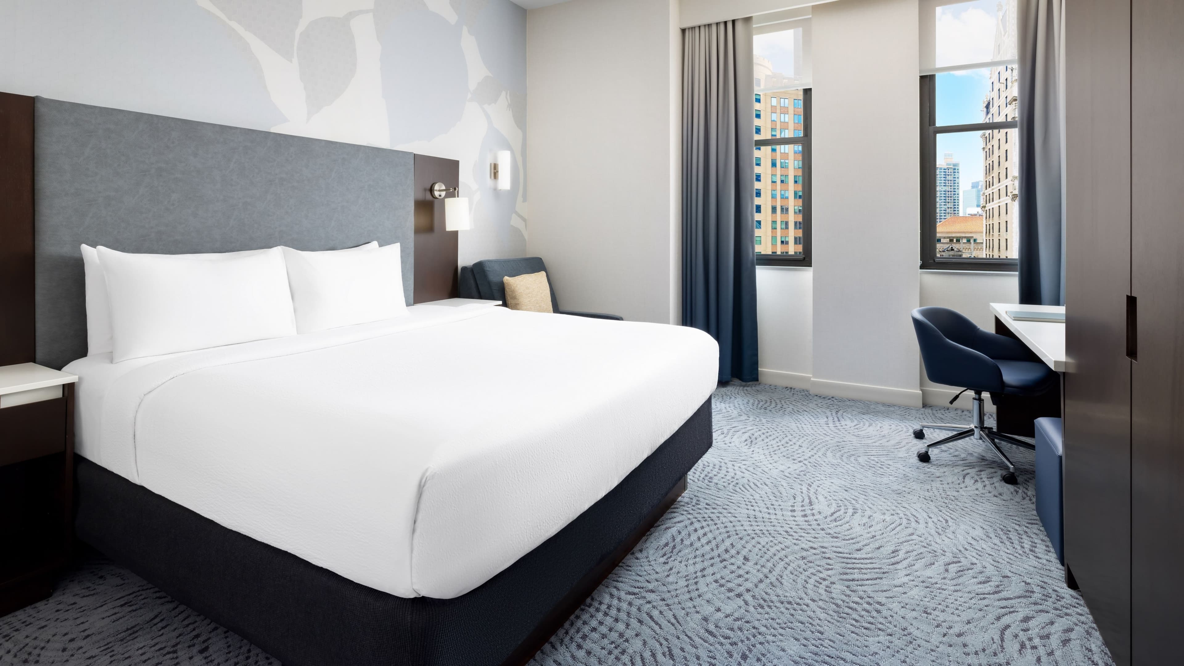 King Studio - Image 1