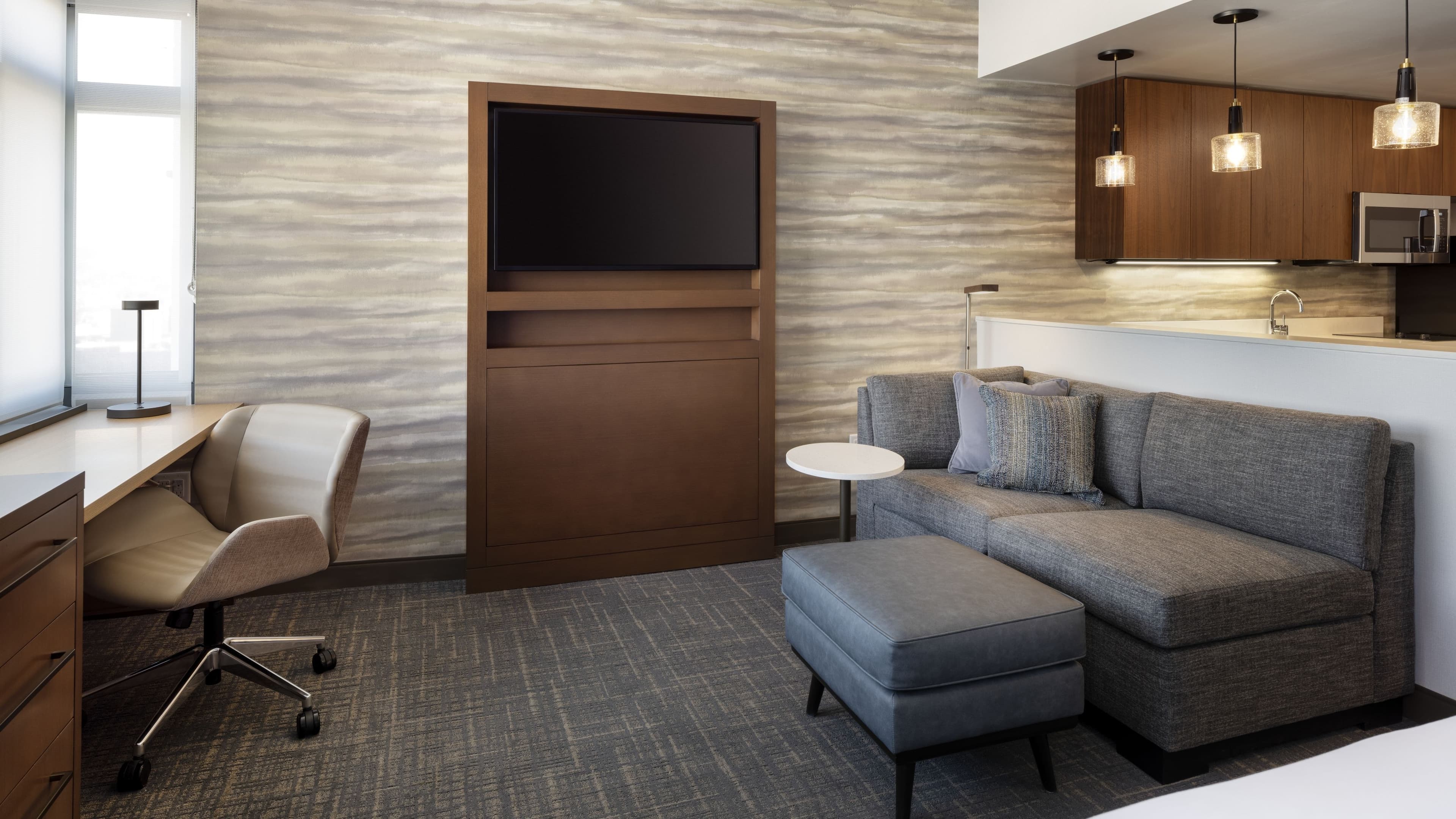 Residence Inn Oakland Downtown - Image 2