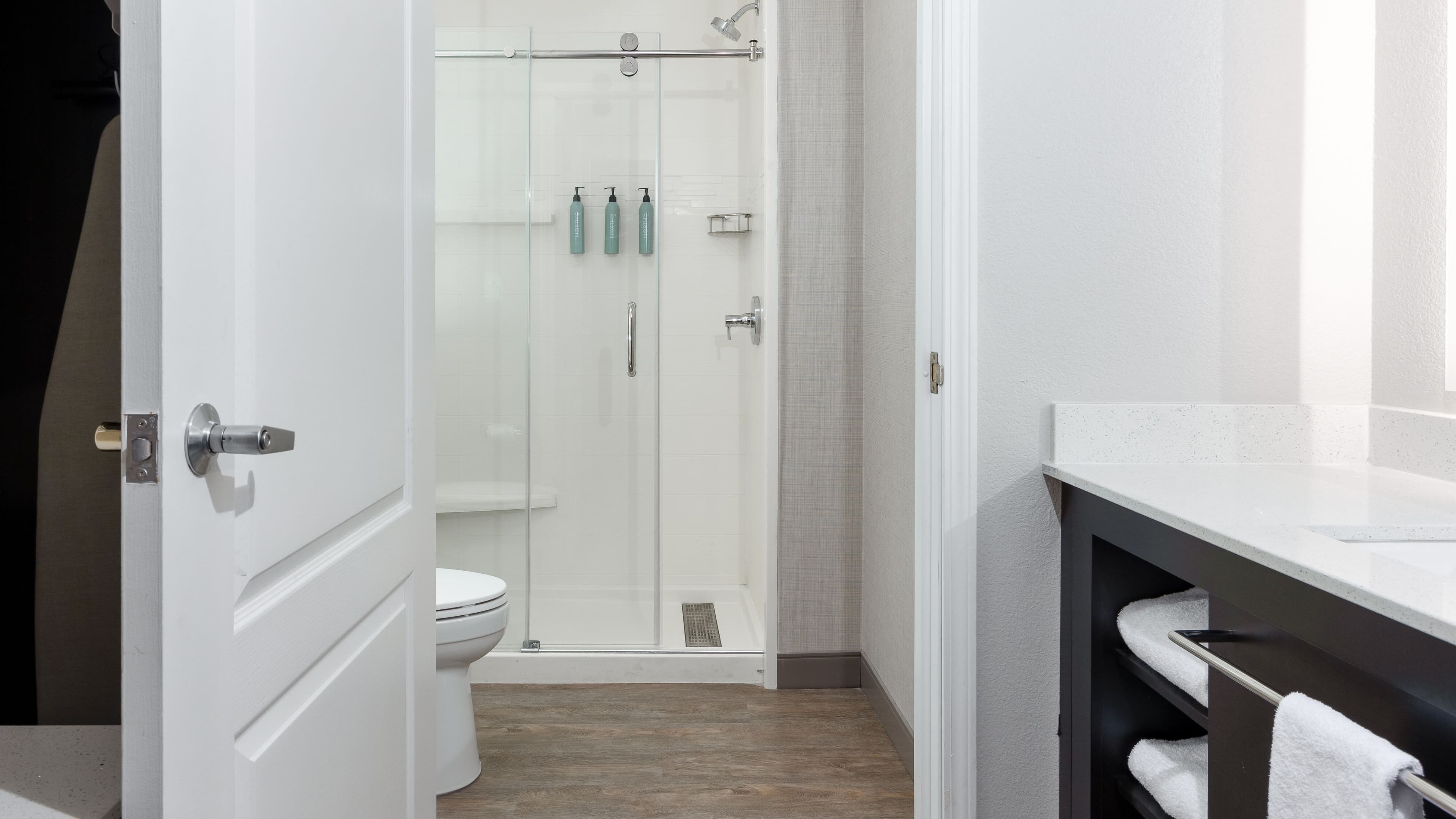 Studio Suite - Image 5