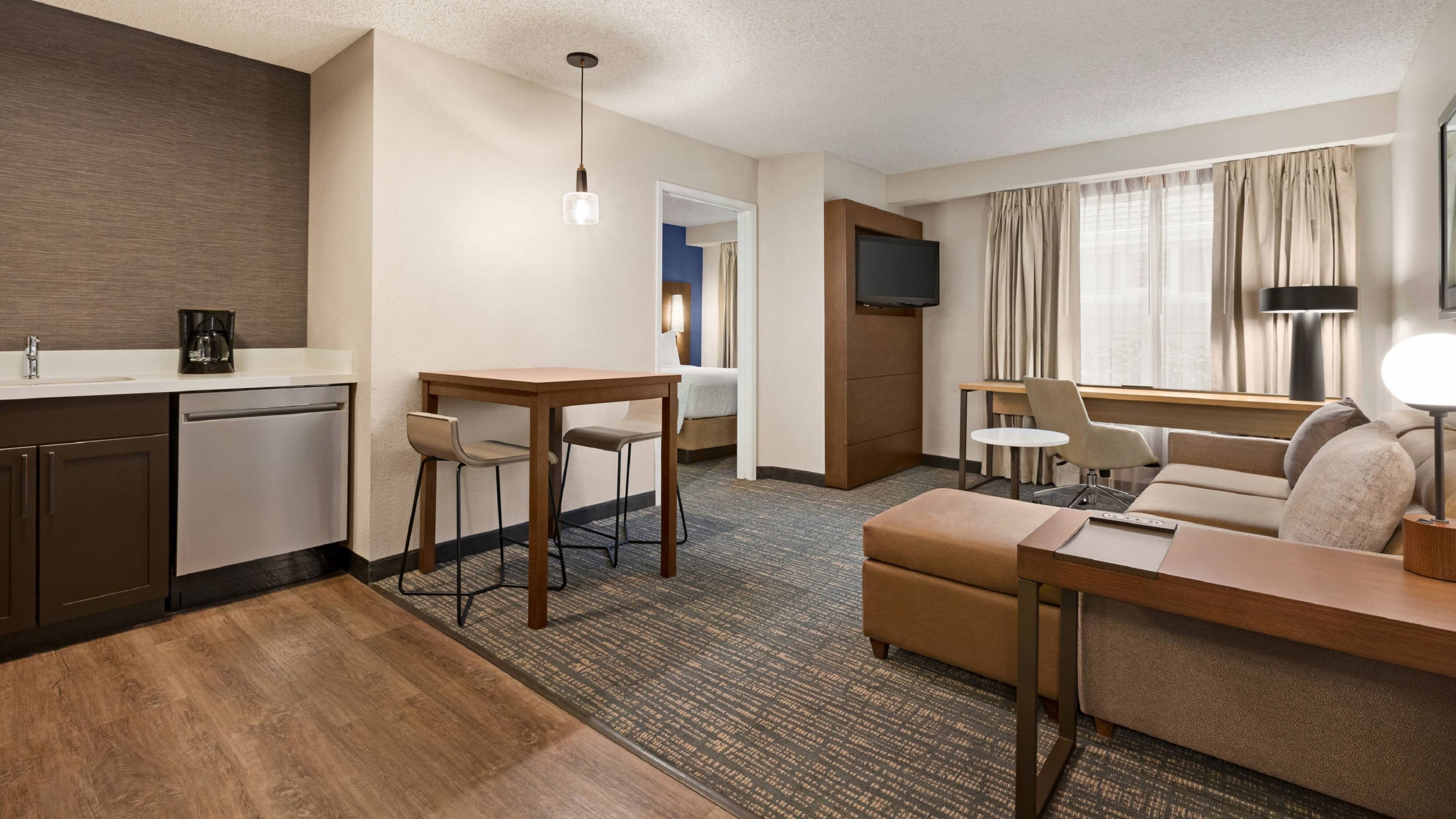 Residence Inn Norfolk Airport - Image 2