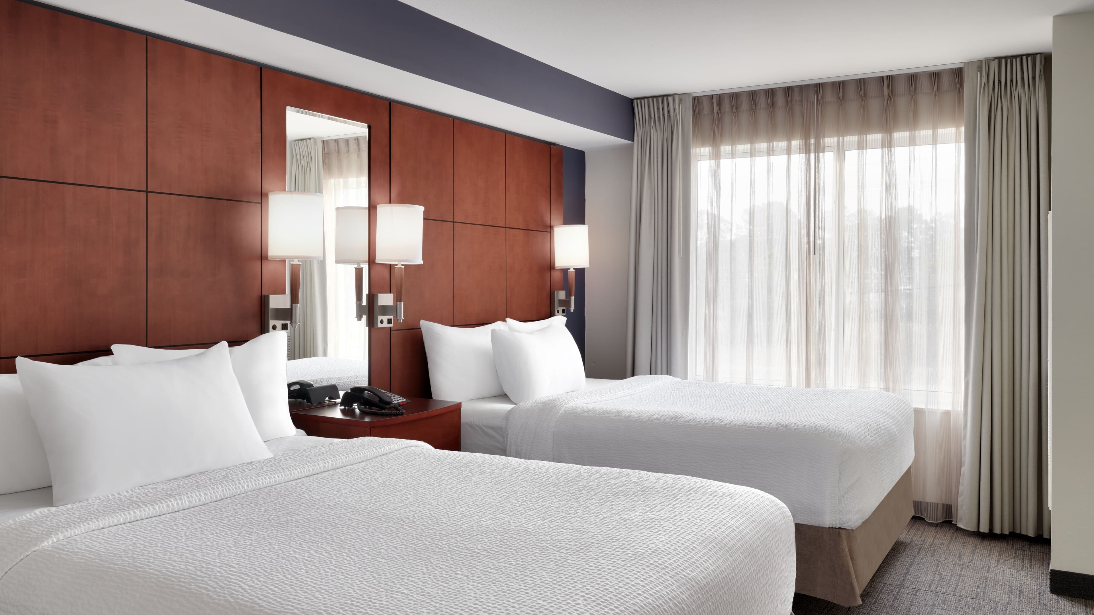 Studio Suite - Image 1