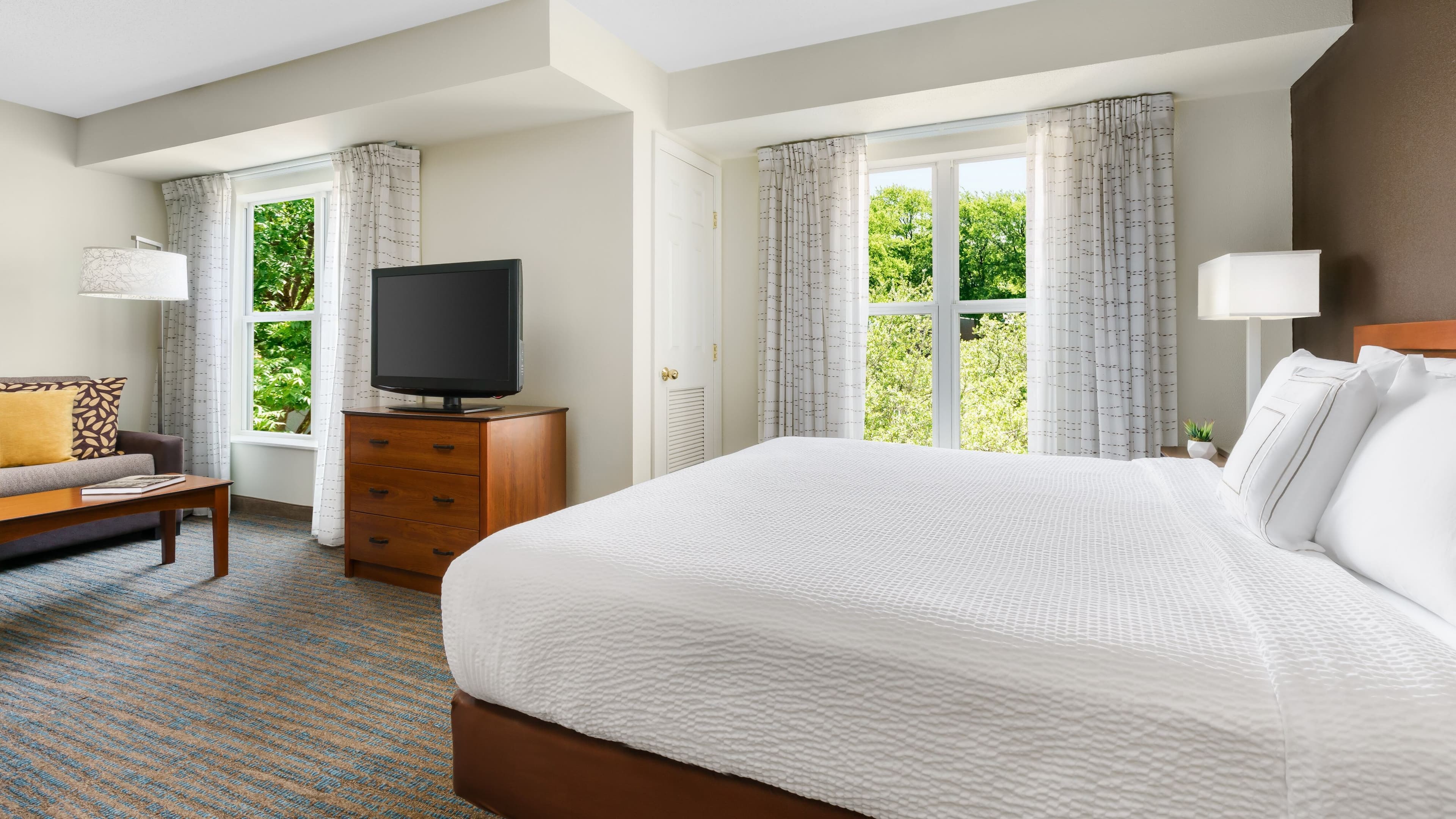 Staybridge Suites Philadelphia- Montgomeryville — 41