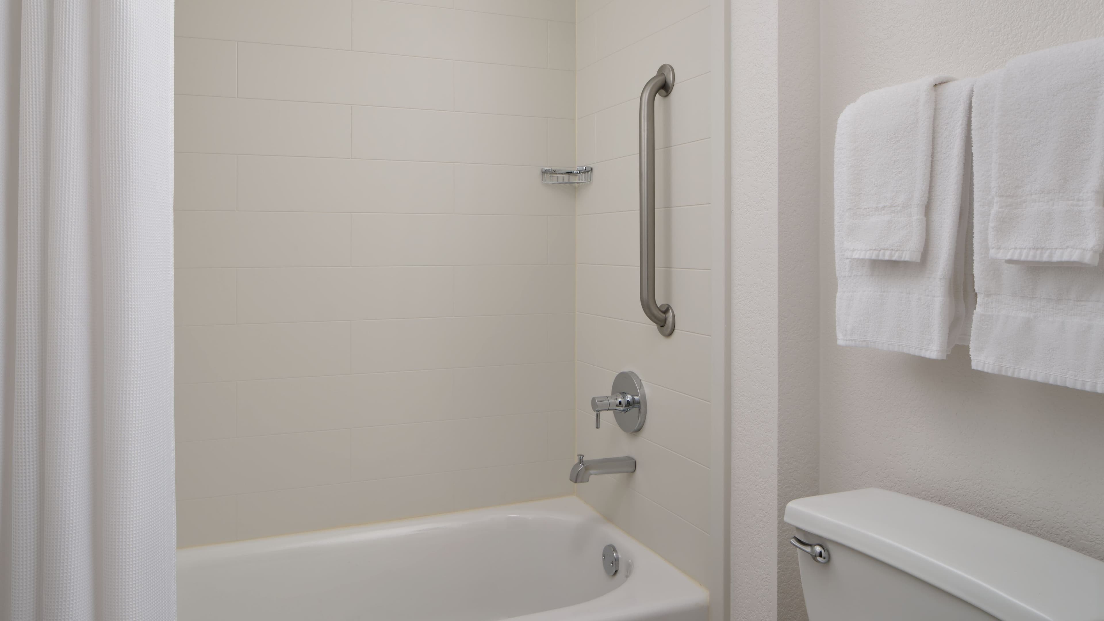 1 Bedroom Suite - Image 5