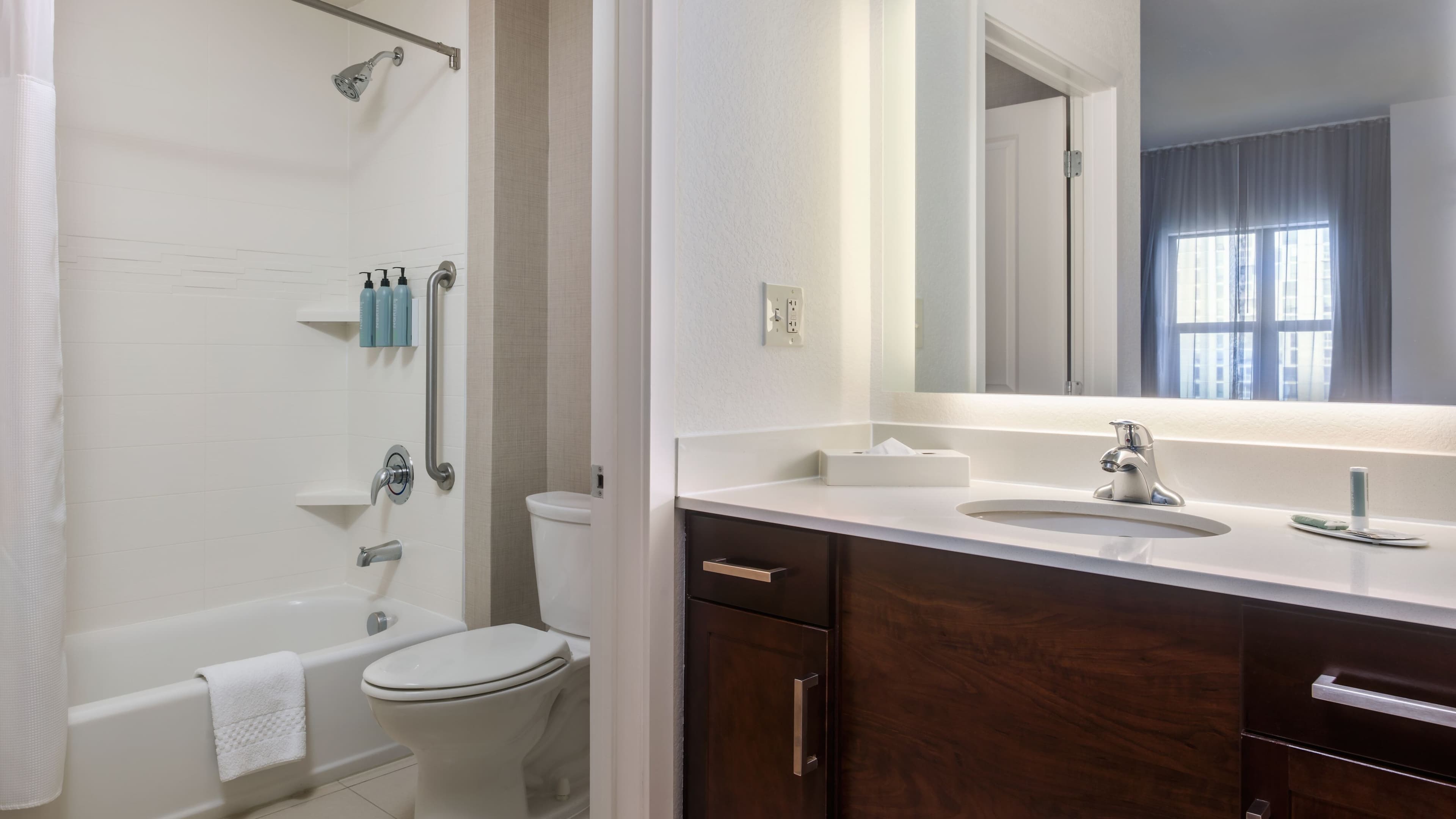 Studio Suite - Image 5